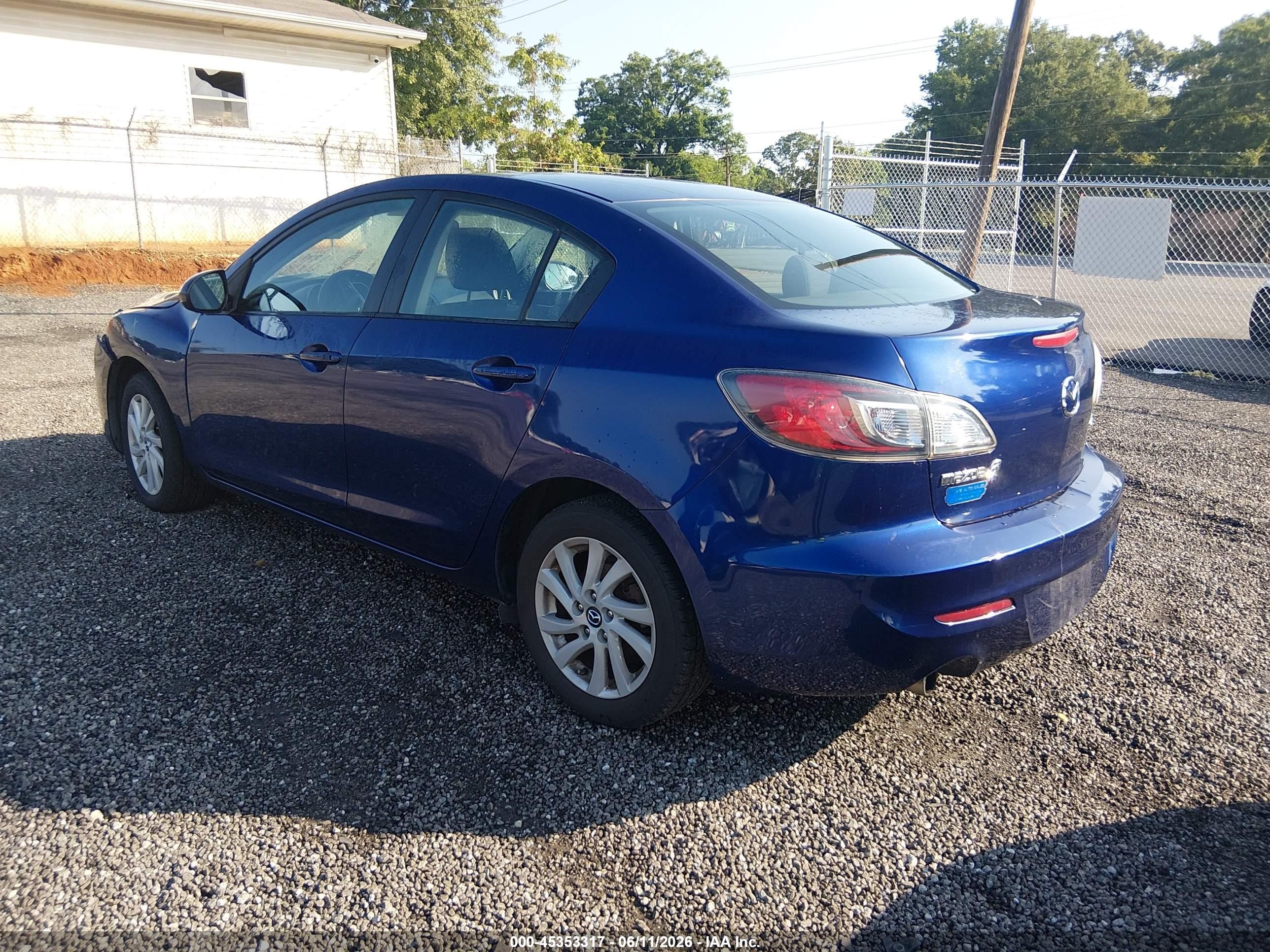 2013 Mazda Mazda3 I Touring Dark Blue vin: JM1BL1VP4D1789734