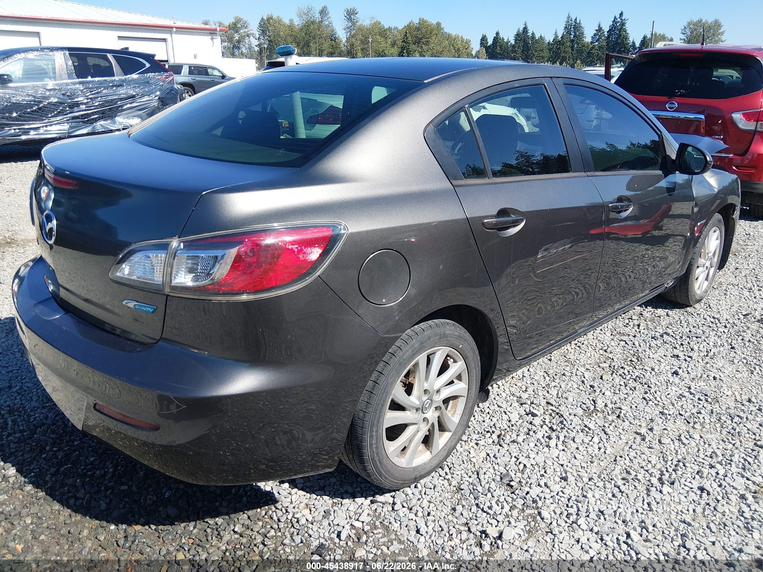 2013 Mazda Mazda3 I Touring Серый vin: JM1BL1VP4D1791368