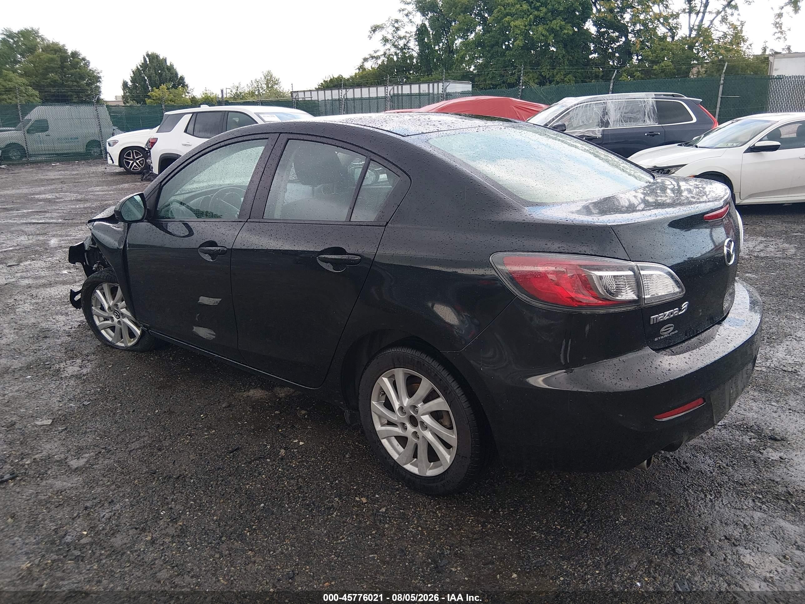 2013 Mazda Mazda3 I Touring Black vin: JM1BL1VP5D1811398