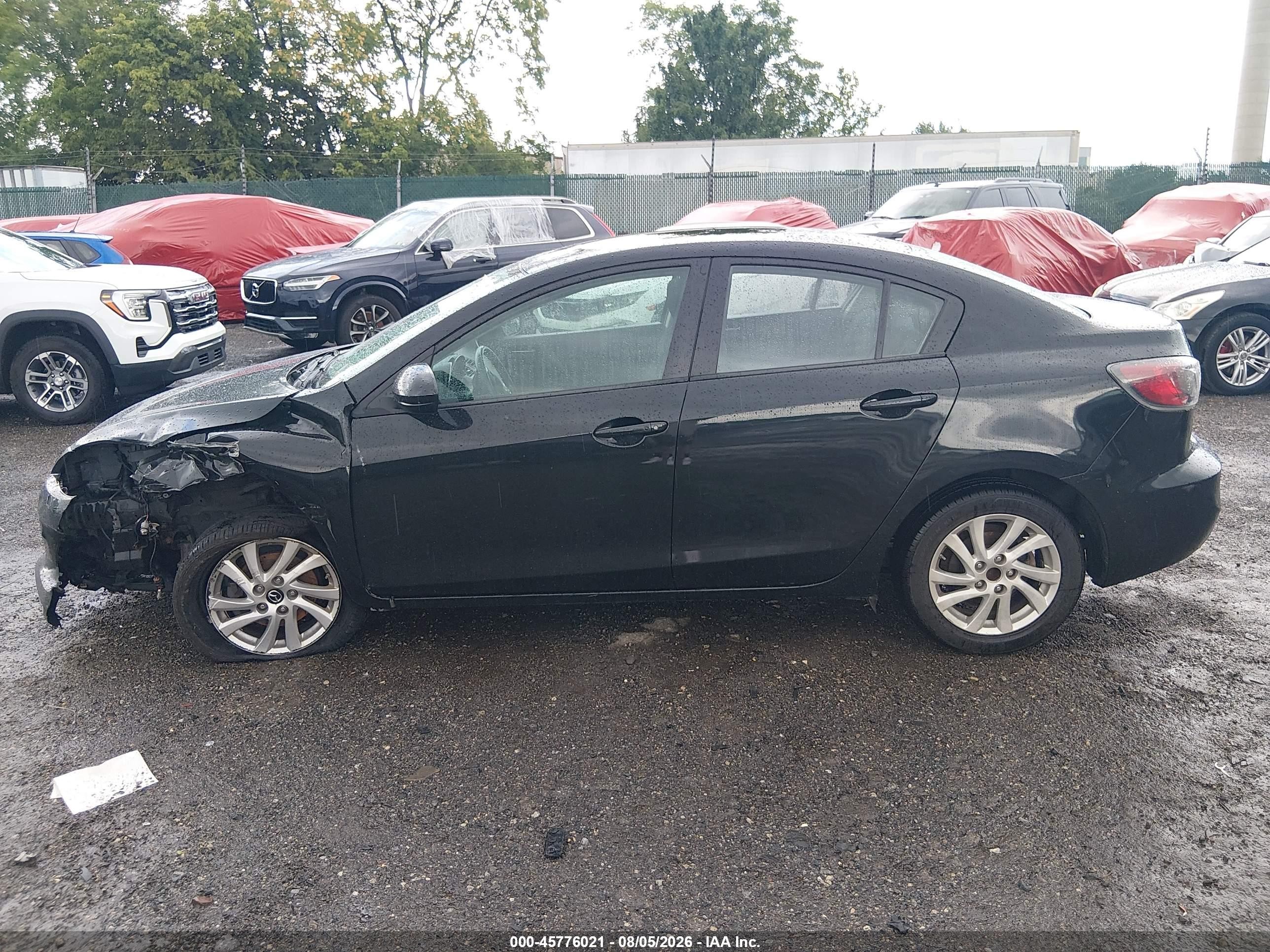 2013 Mazda Mazda3 I Touring Black vin: JM1BL1VP5D1811398