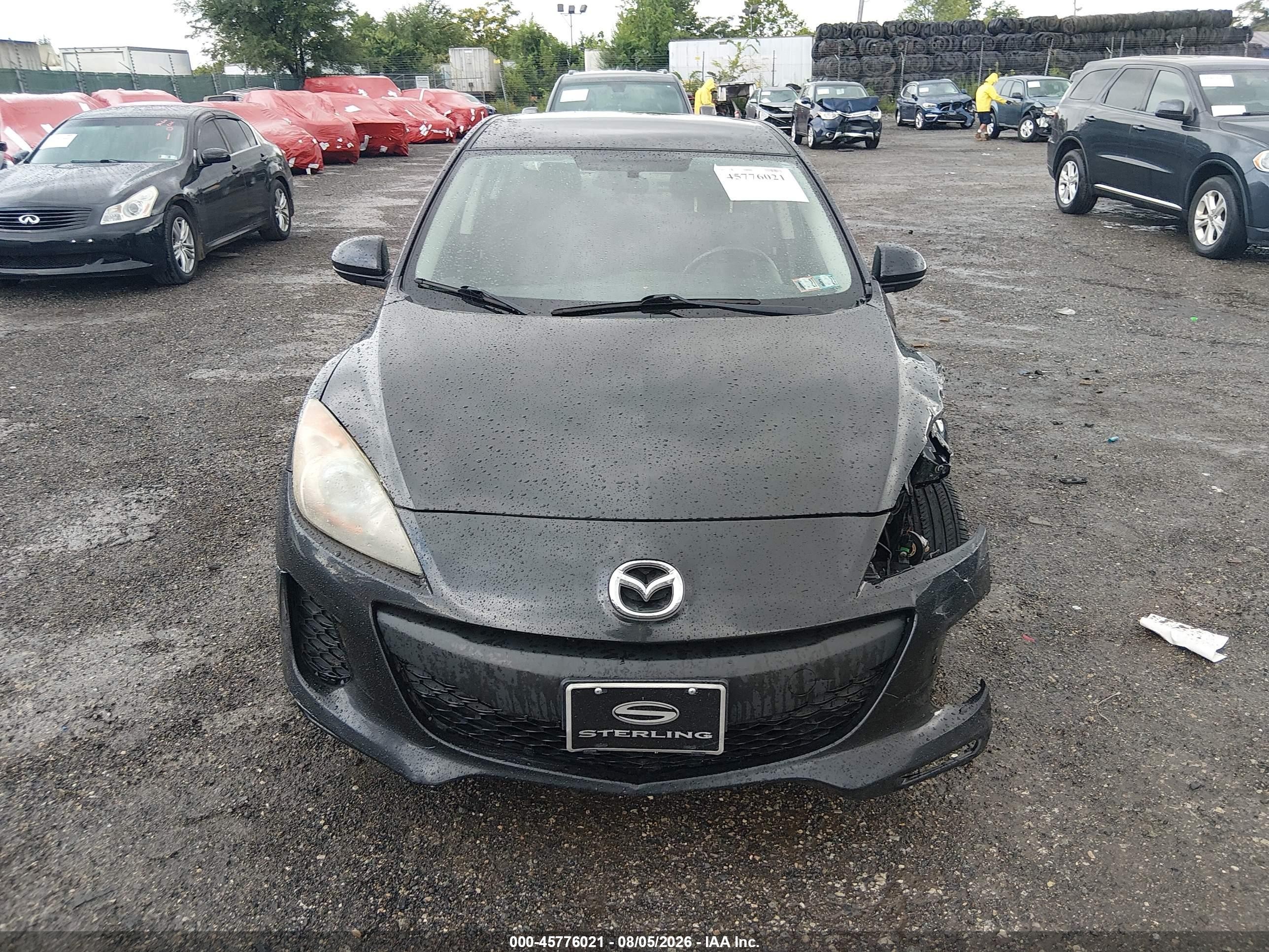 2013 Mazda Mazda3 I Touring Black vin: JM1BL1VP5D1811398