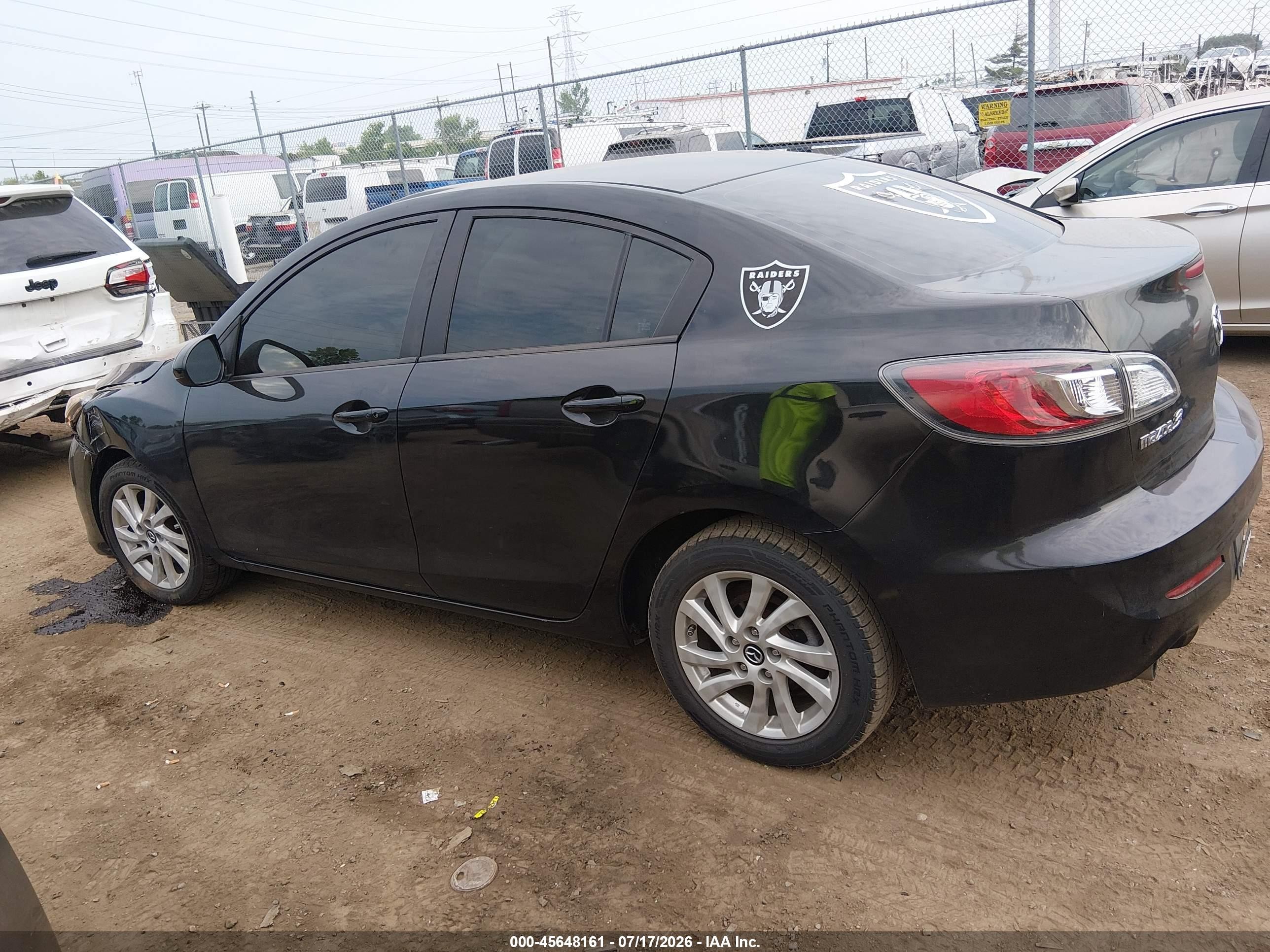 2013 Mazda Mazda3 I Touring Black vin: JM1BL1VP6D1804055