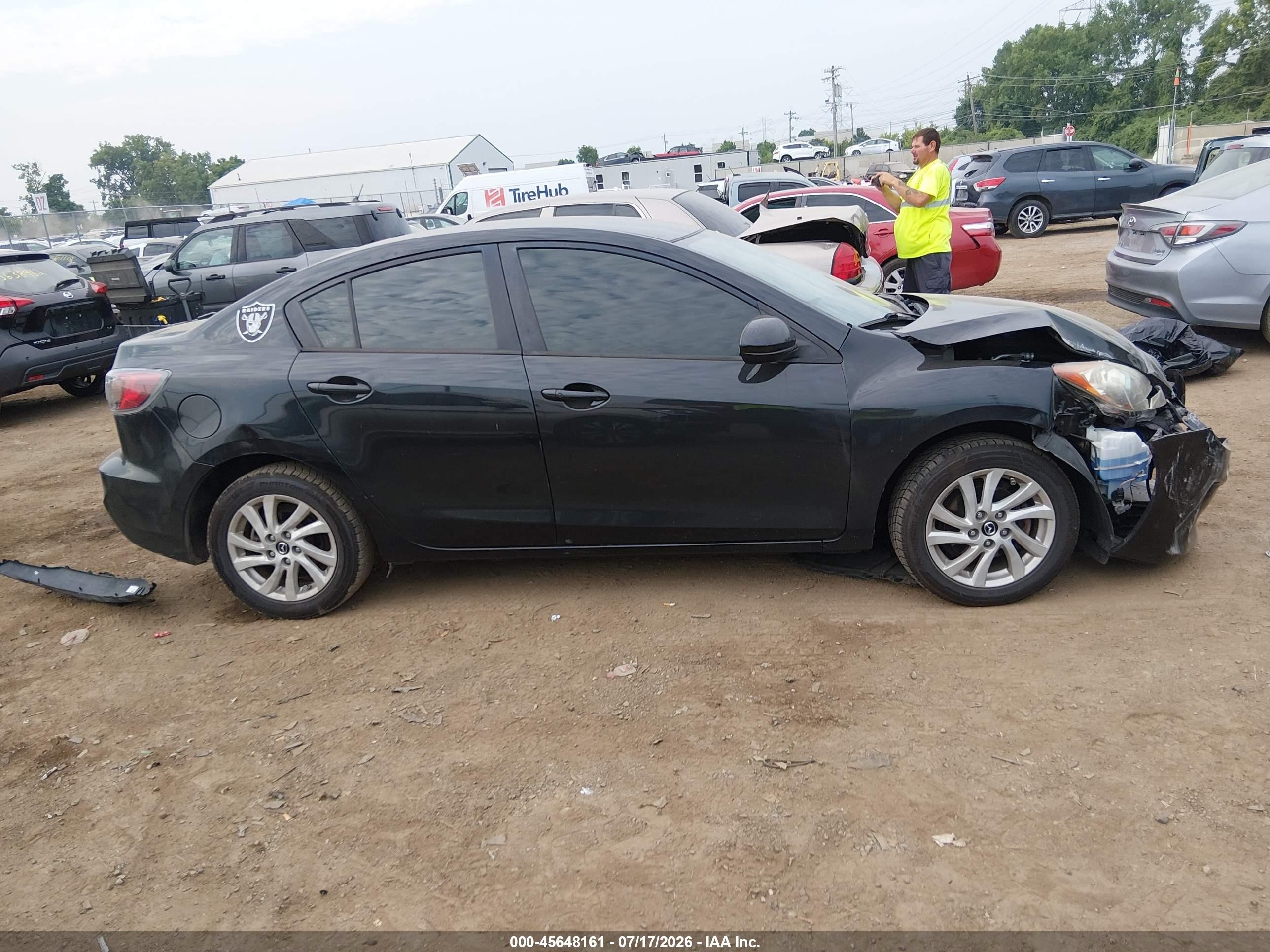 2013 Mazda Mazda3 I Touring Black vin: JM1BL1VP6D1804055