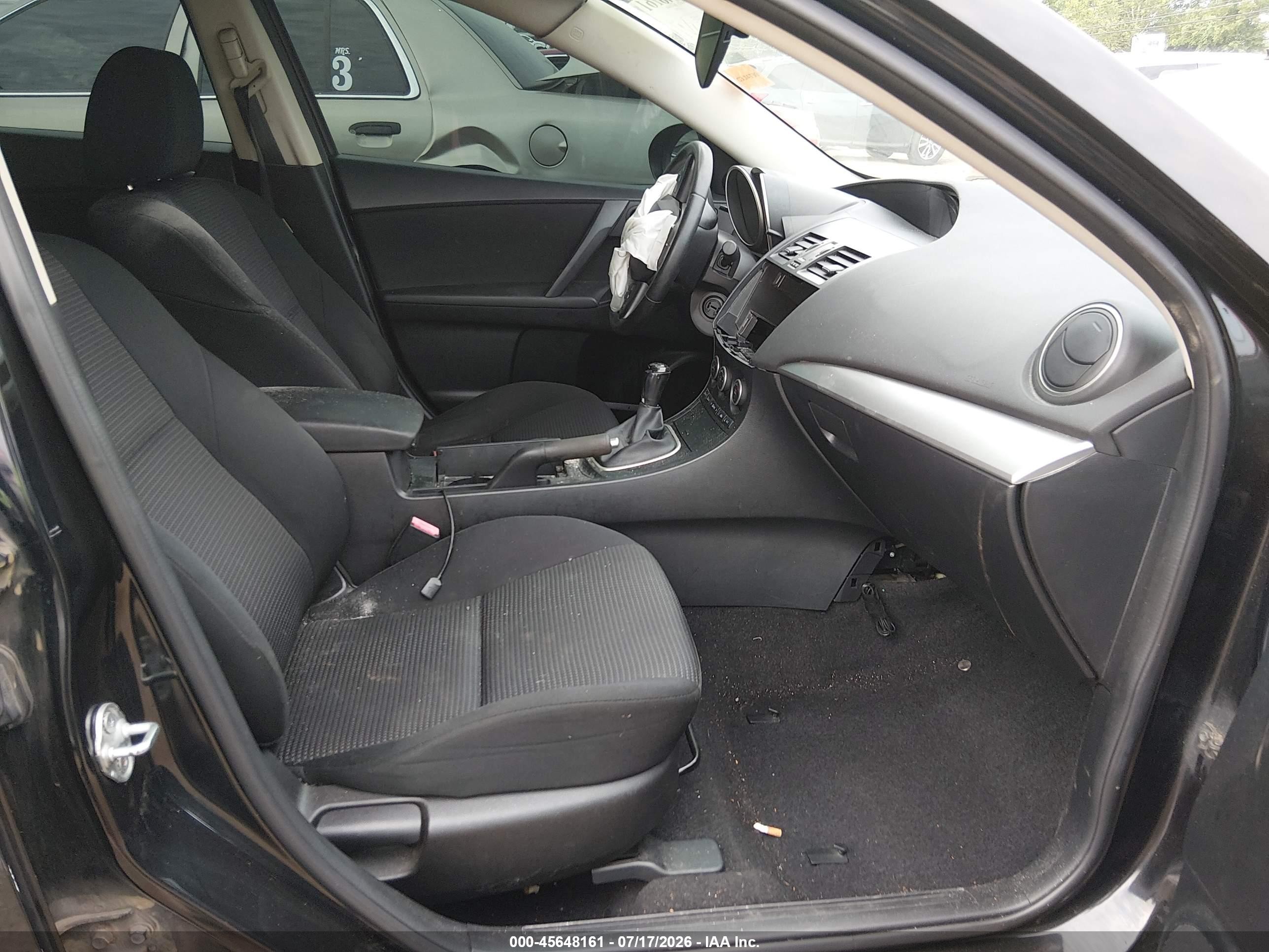 2013 Mazda Mazda3 I Touring Black vin: JM1BL1VP6D1804055