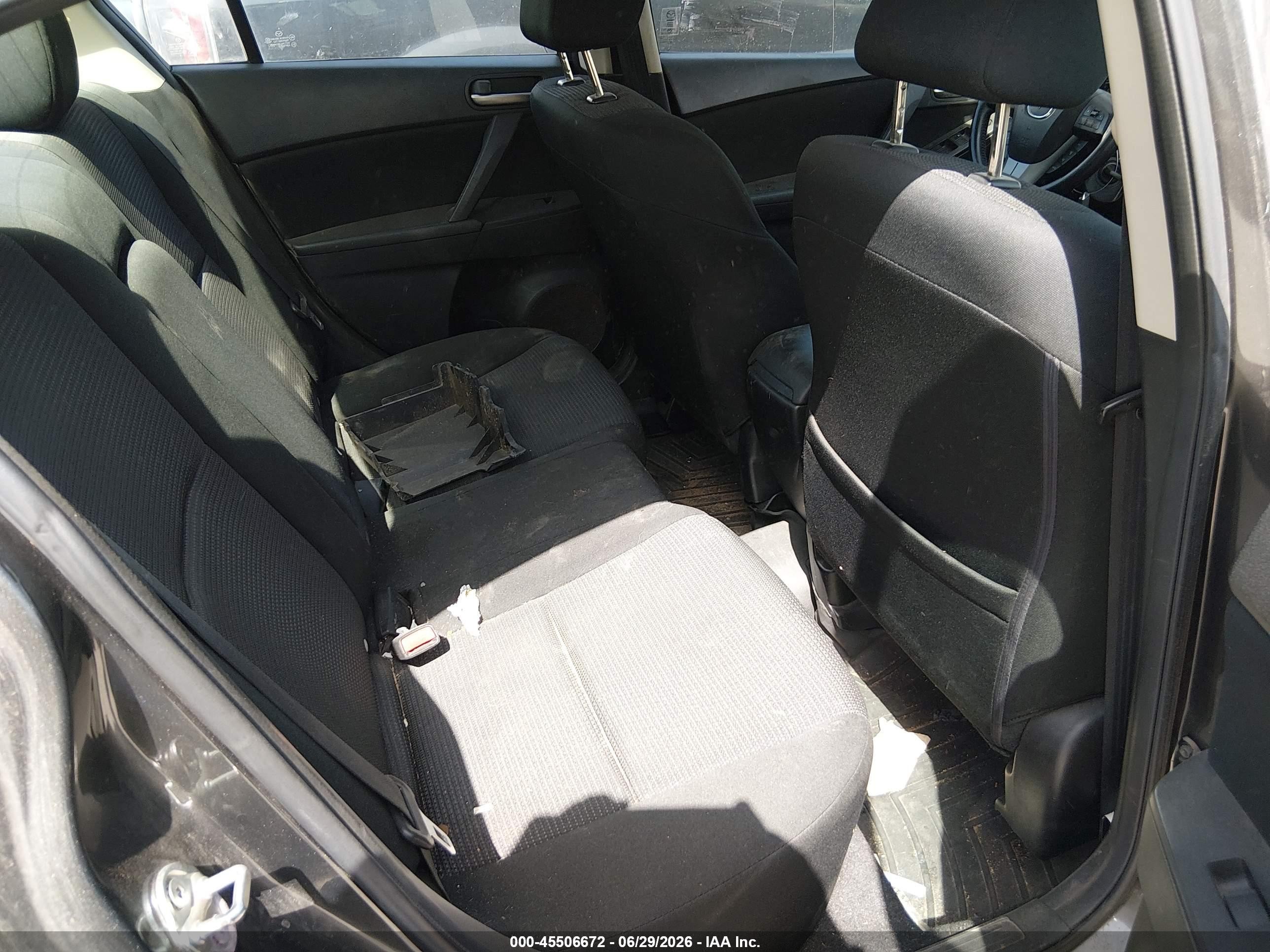 2013 Mazda Mazda3 I Touring Brown vin: JM1BL1VP8D1738978