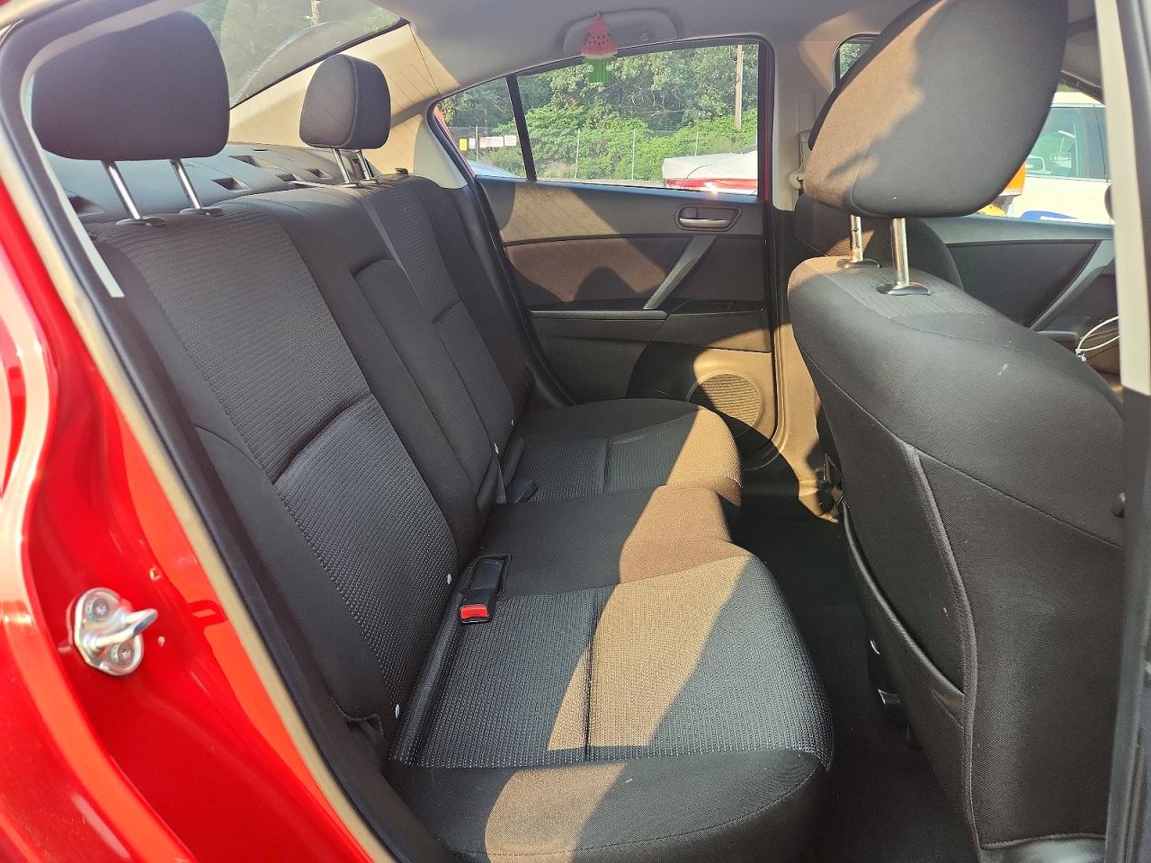 2013 Mazda 3 I Red vin: JM1BL1VPXD1804740