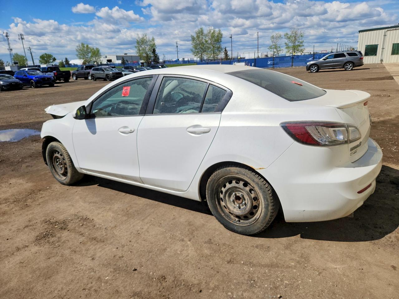 2011 Mazda 3 S White vin: JM1BL1W50B1439107