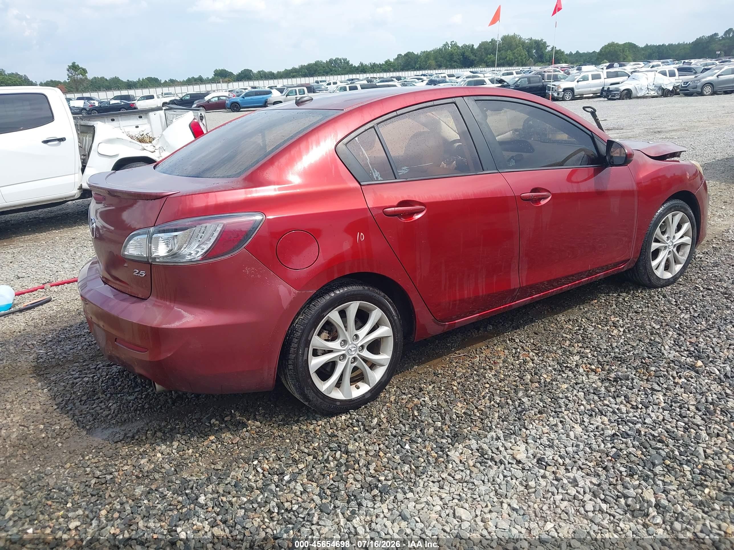 2011 Mazda Mazda3 S Grand Touring Темно-бордовый vin: JM1BL1W51B1377829