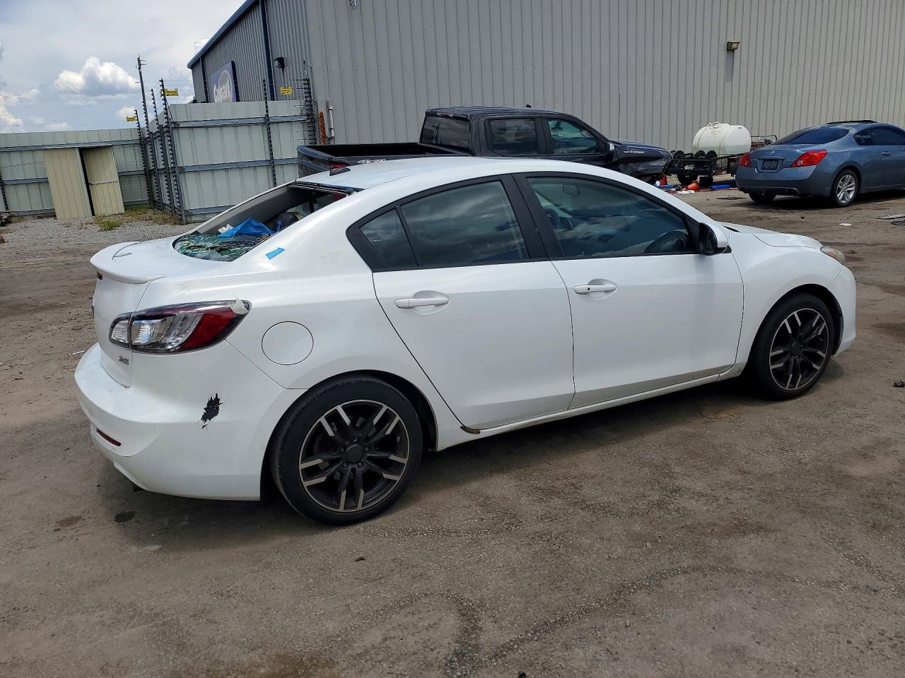 2012 Mazda 3 S White vin: JM1BL1W51C1503690