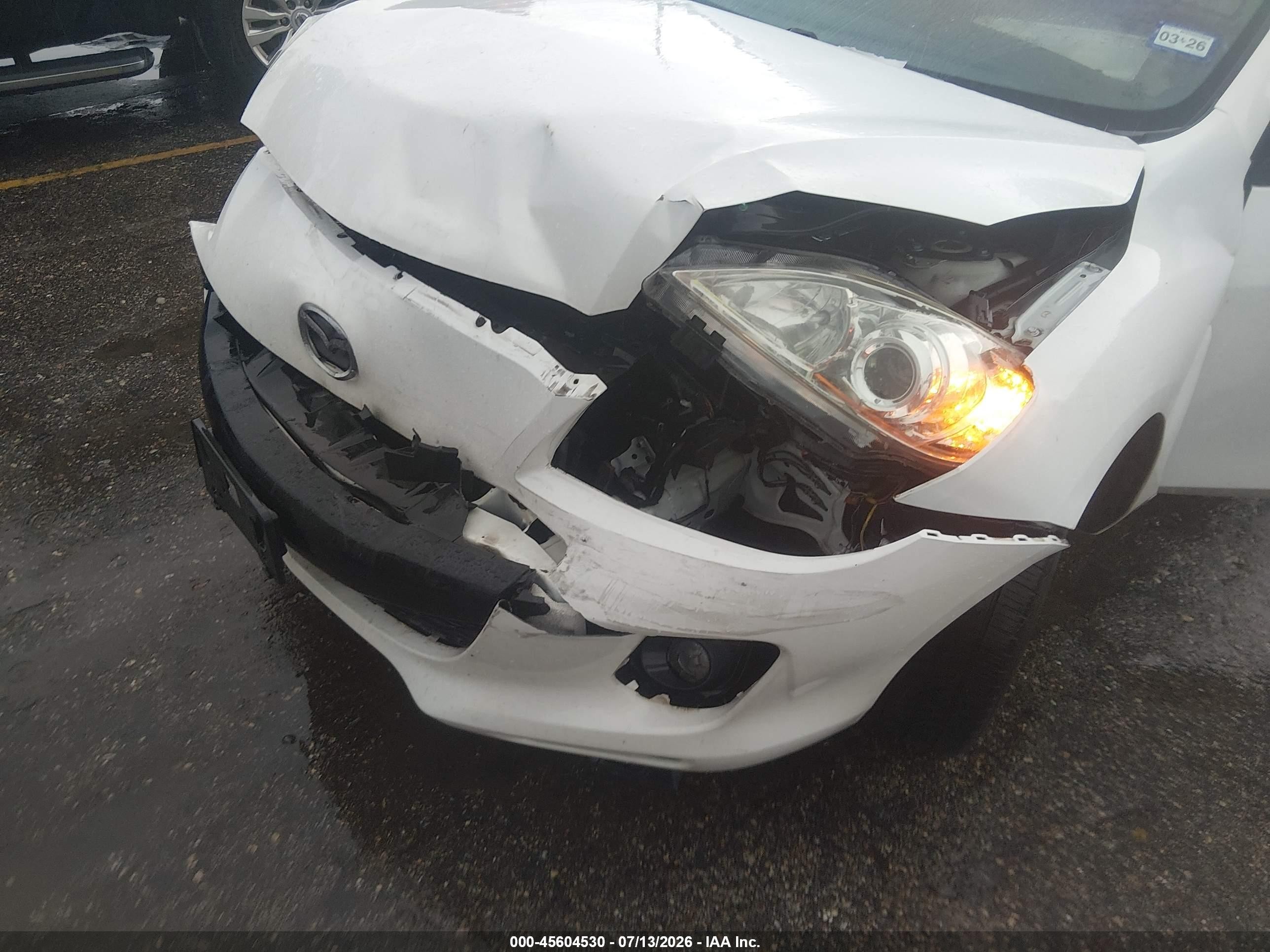 2012 Mazda Mazda3 S Grand Touring White vin: JM1BL1W52C1525455