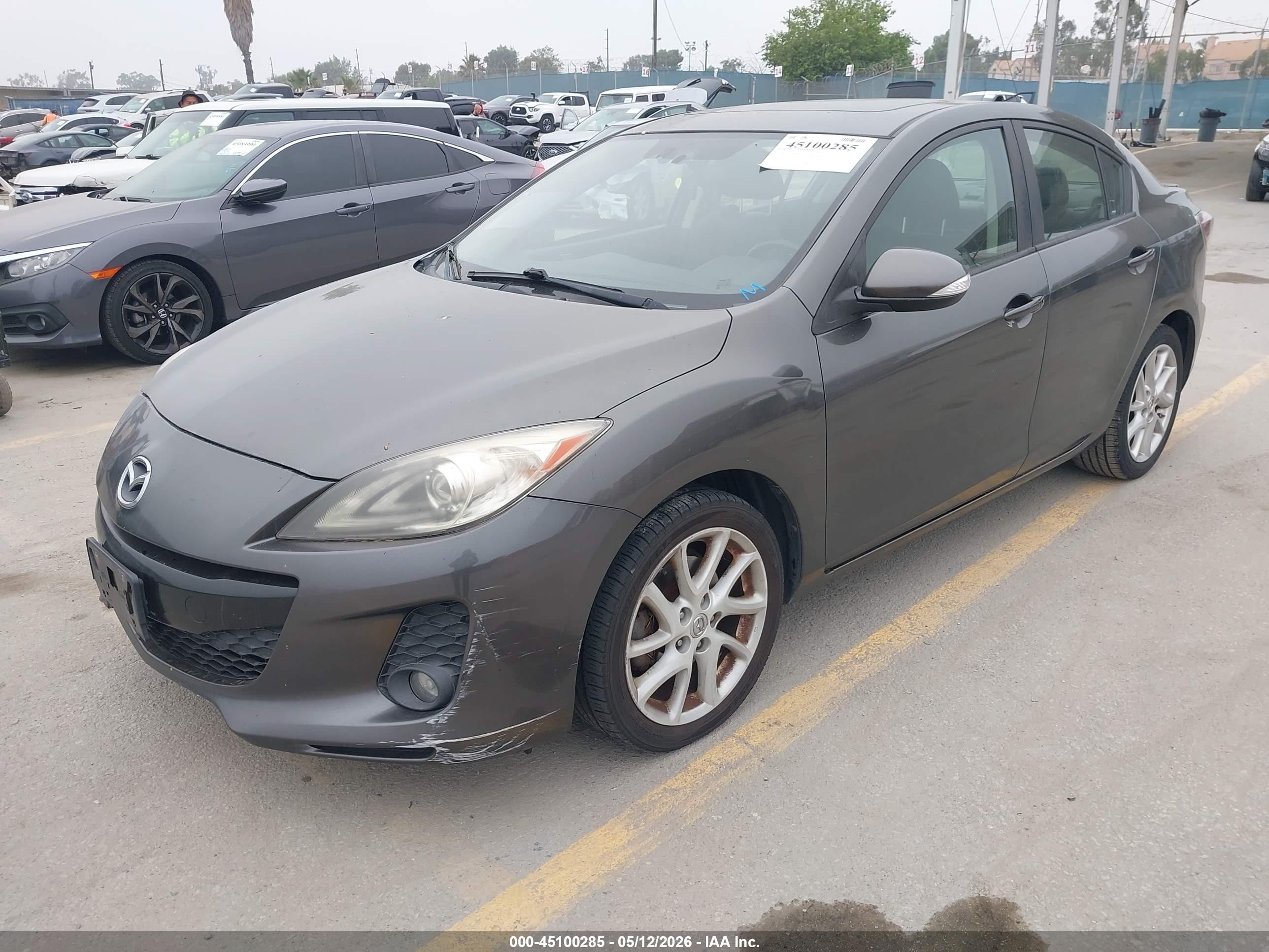 2012 Mazda Mazda3 S Grand Touring Gray vin: JM1BL1W52C1546211