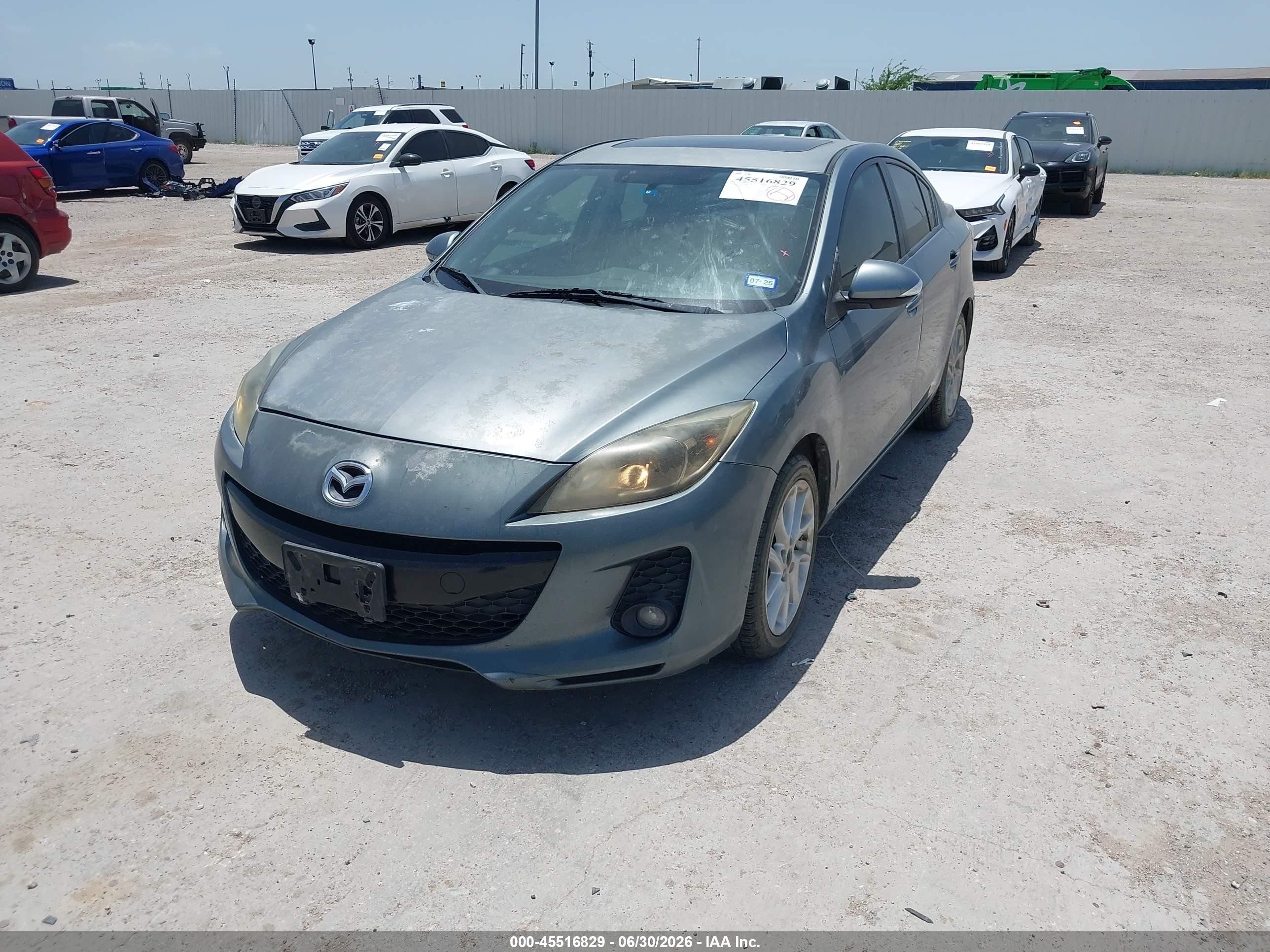 2012 Mazda Mazda3 S Grand Touring Blue vin: JM1BL1W52C1593089
