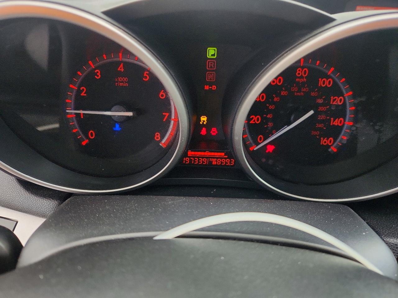 2011 Mazda 3 S Черный vin: JM1BL1W61B1377404