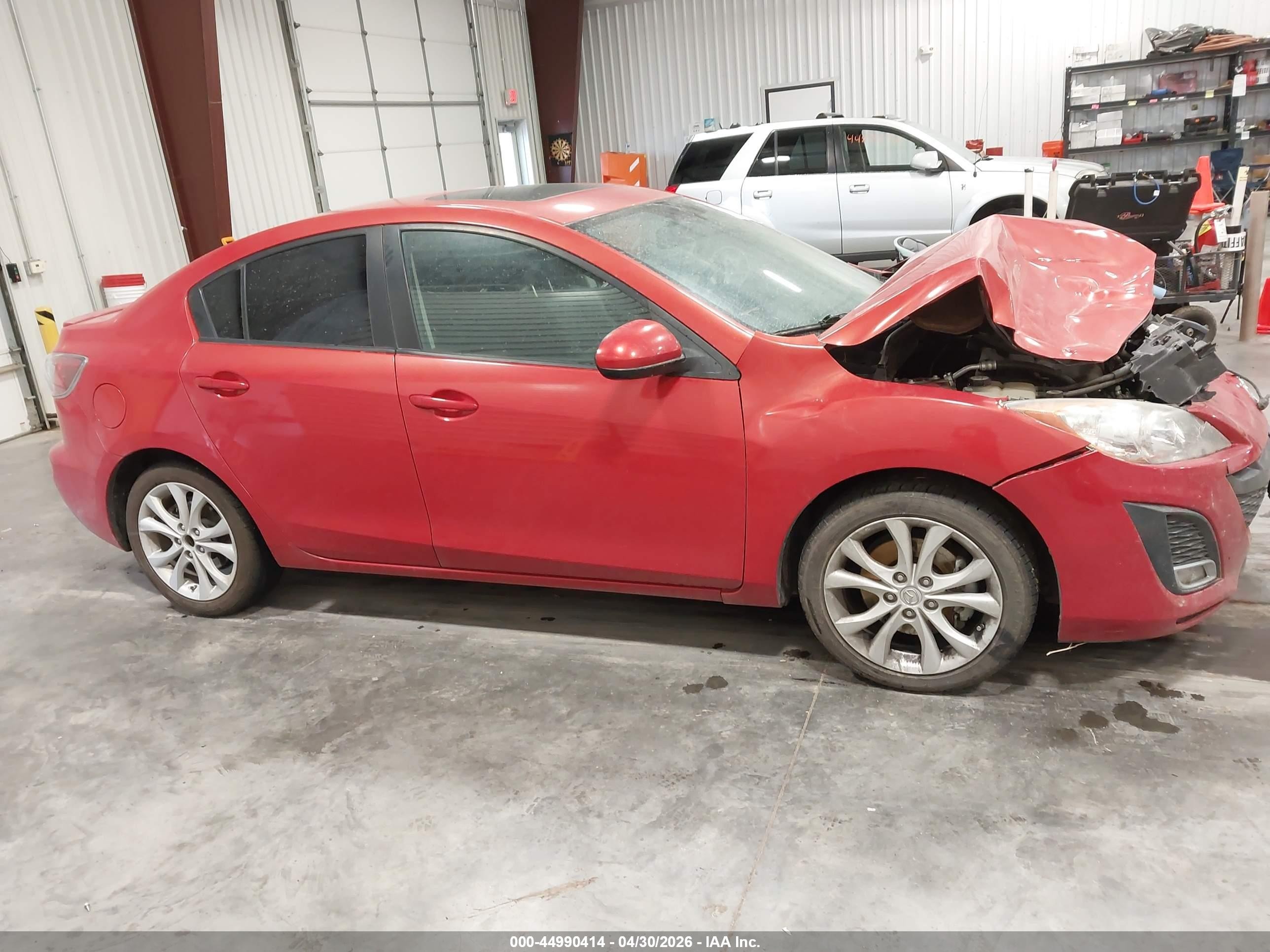 2011 Mazda Mazda3 S Grand Touring Red vin: JM1BL1W6XB1479459