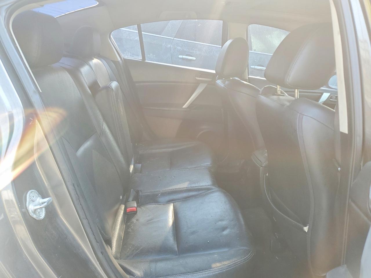 2012 Mazda 3 I Gray vin: JM1BL1W72C1697406
