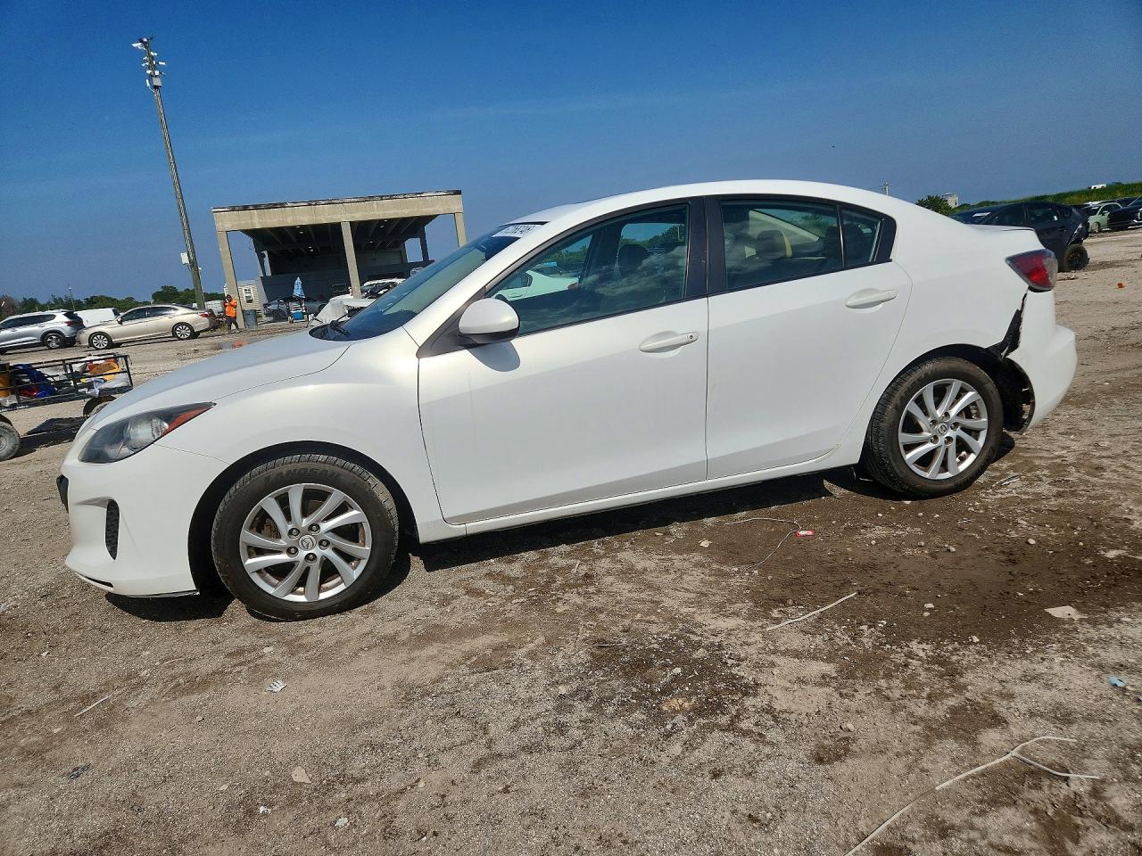 2012 Mazda 3 I White vin: JM1BL1W82C1692456
