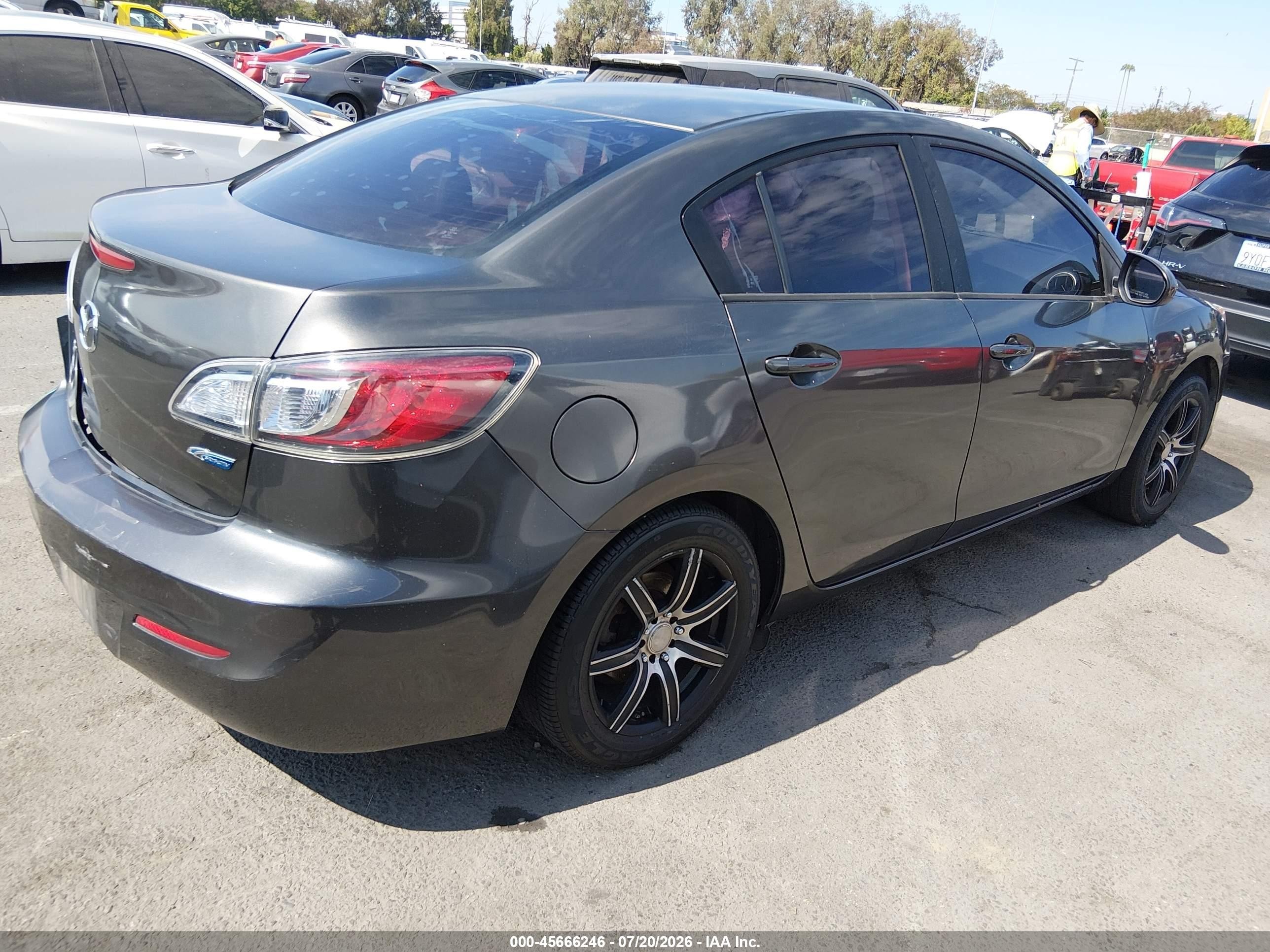 2012 Mazda Mazda3 I Grand Touring Серый vin: JM1BL1W84C1558595