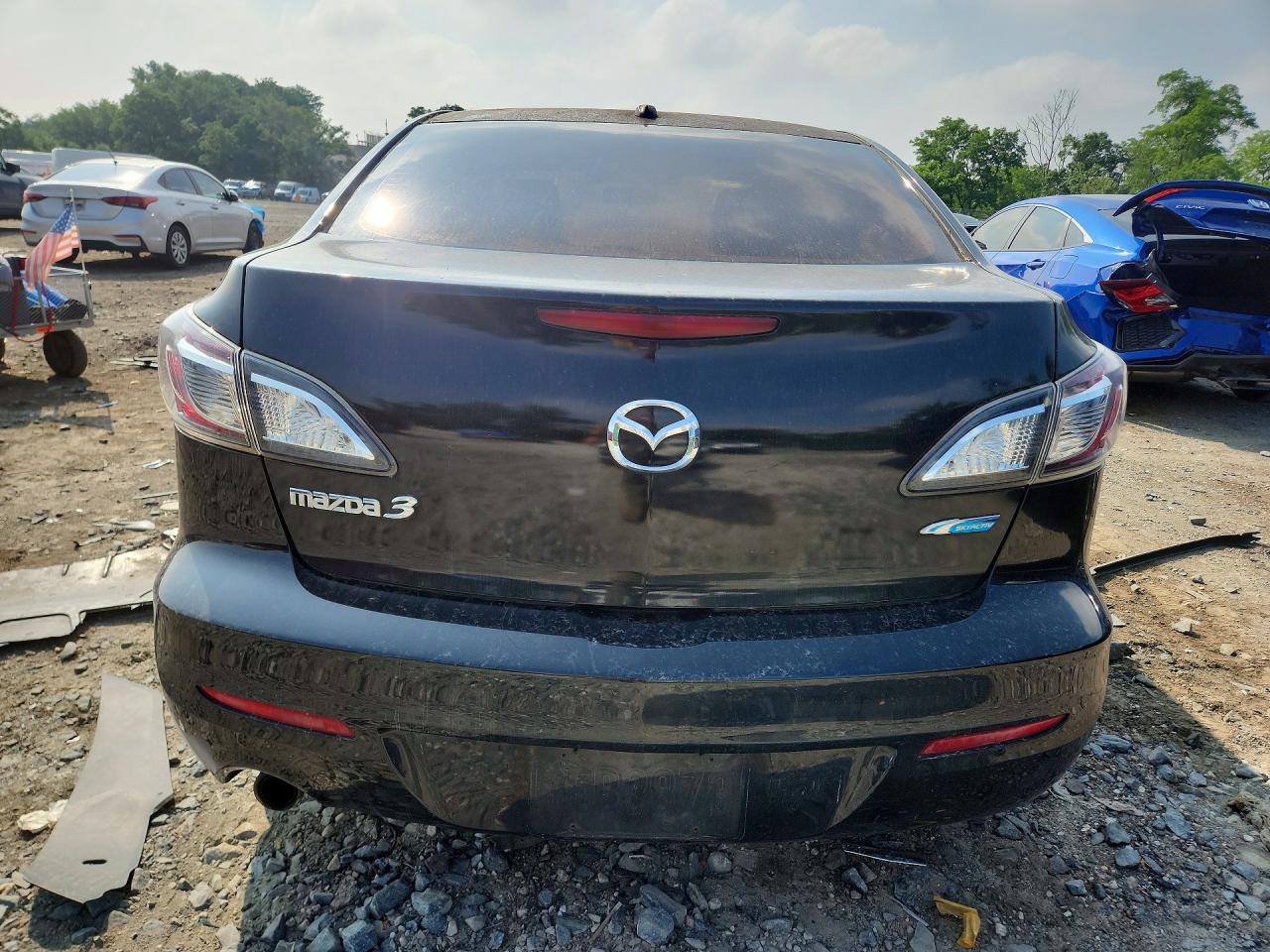 2012 Mazda 3 I Black vin: JM1BL1W85C1657586