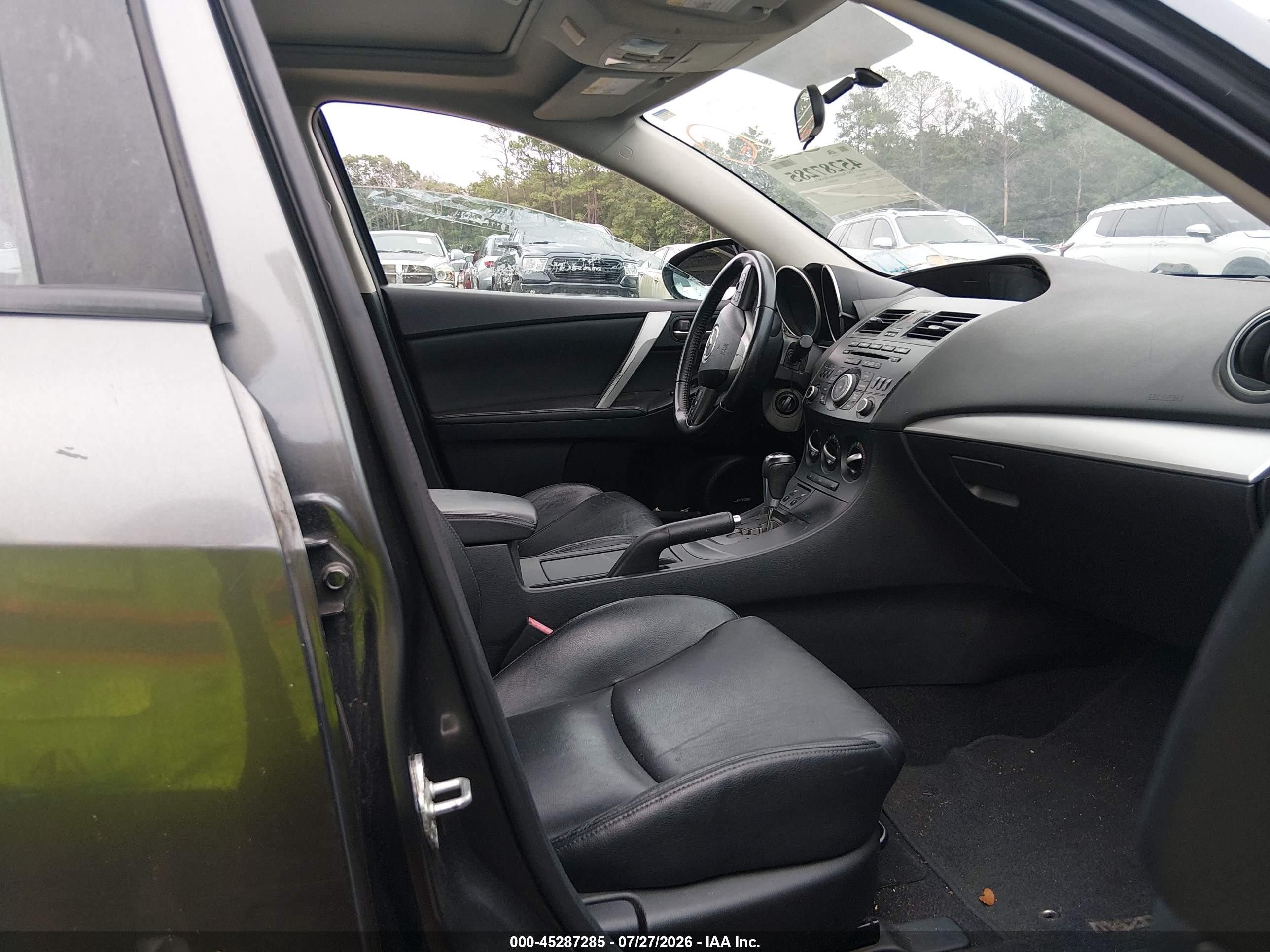 2012 Mazda Mazda3 I Grand Touring Black vin: JM1BL1W88C1537698