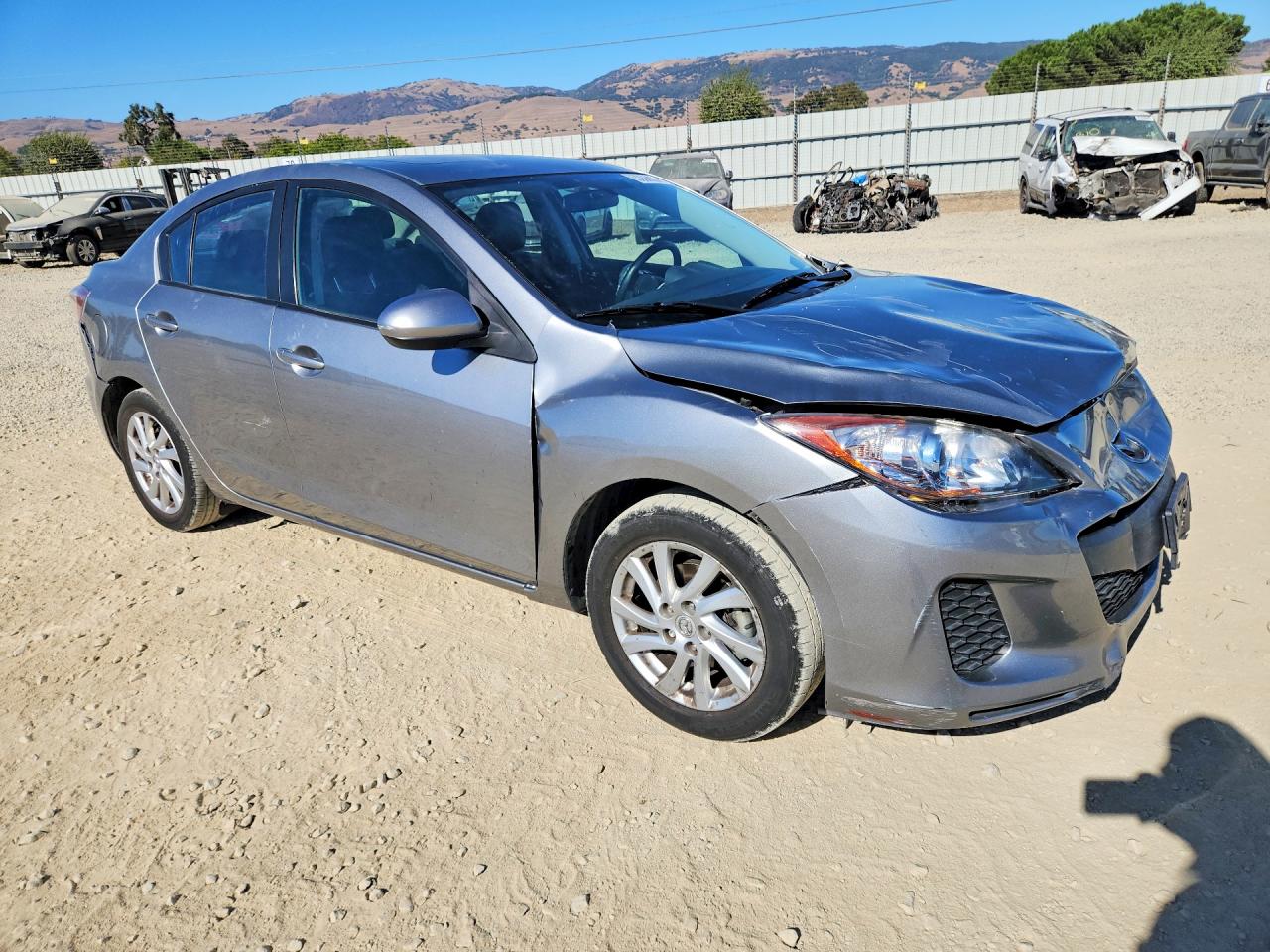 2012 Mazda 3 I Серебряный vin: JM1BL1W88C1616515