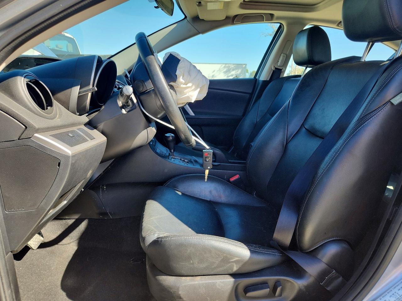 2012 Mazda 3 I Серебряный vin: JM1BL1W88C1616515