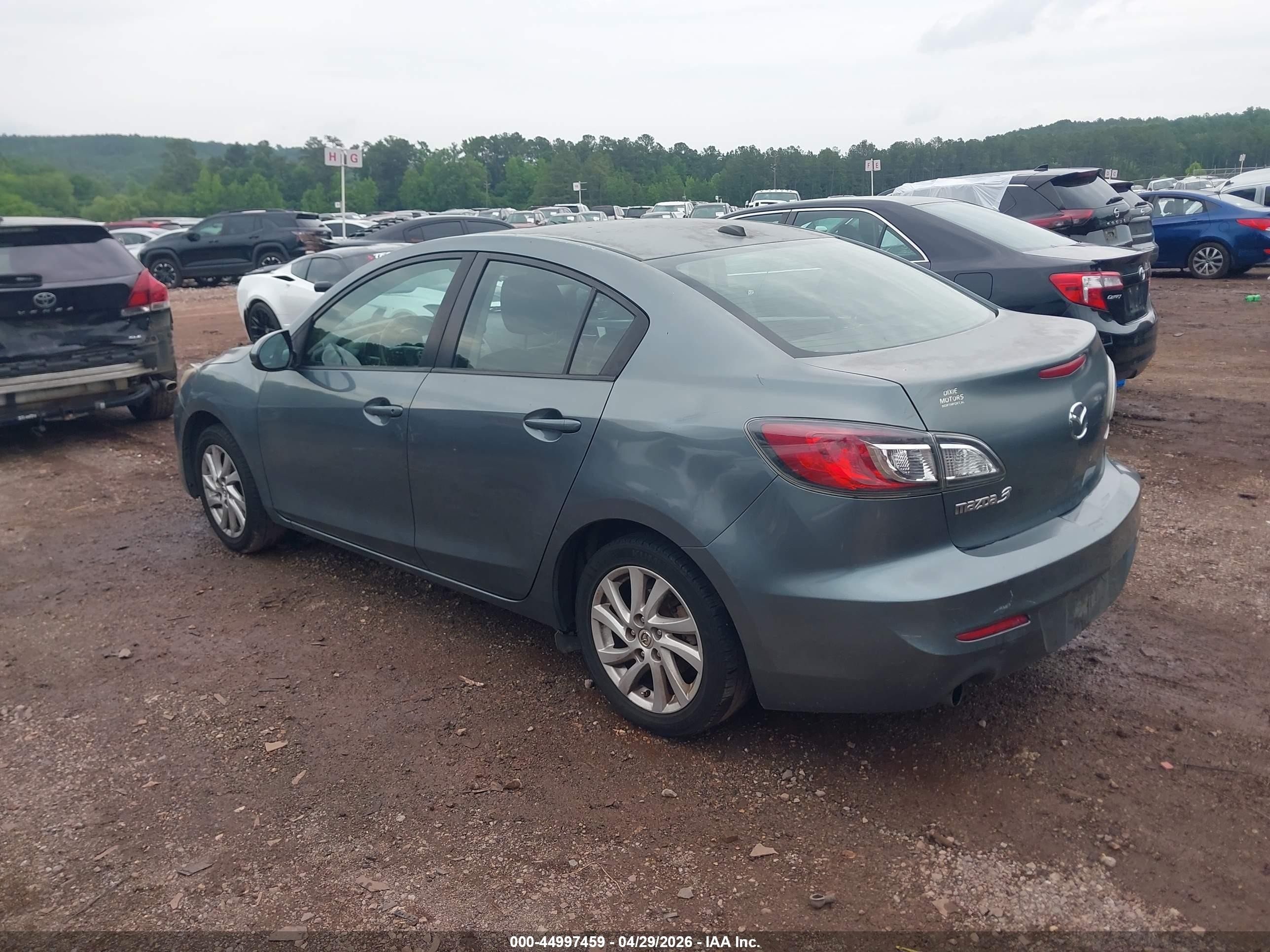 2012 Mazda Mazda3 I Grand Touring Green vin: JM1BL1W88C1647232