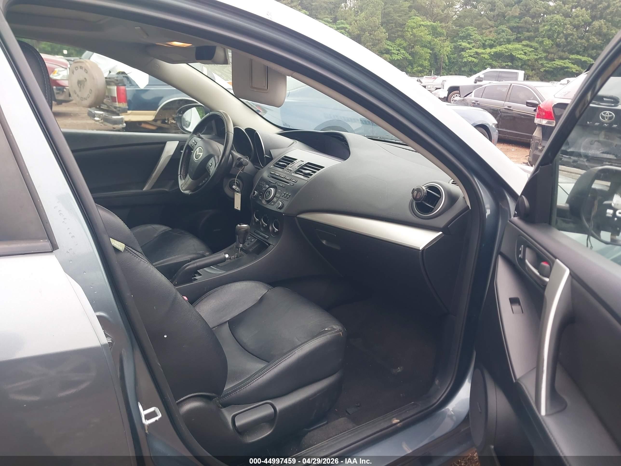 2012 Mazda Mazda3 I Grand Touring Green vin: JM1BL1W88C1647232