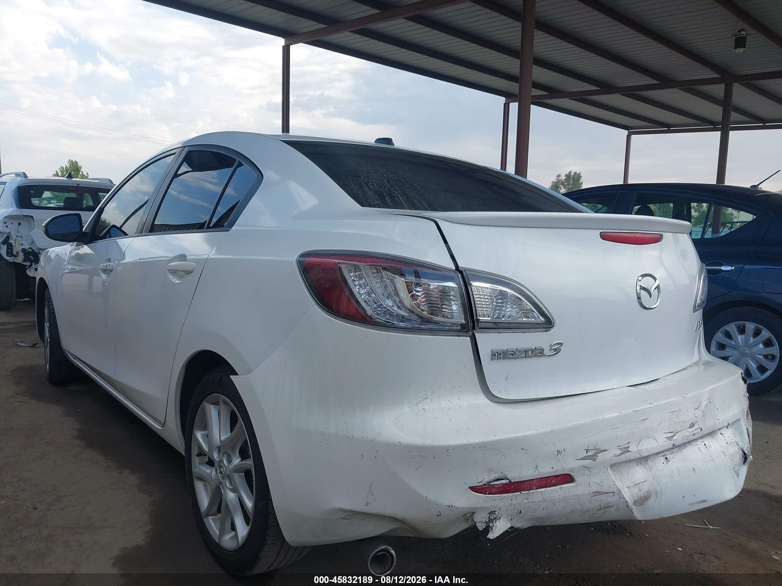2012 Mazda Mazda3 S Grand Touring White vin: JM1BL1W94C1672749