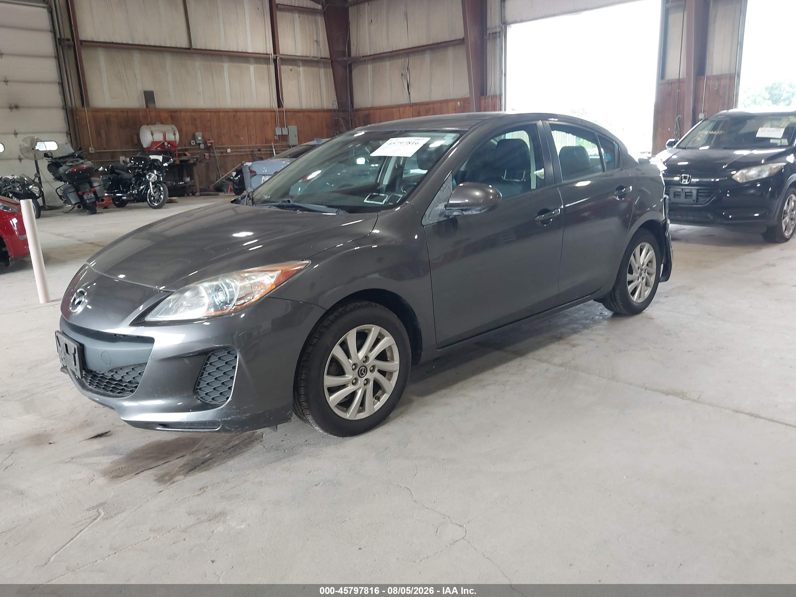 2013 Mazda Mazda3 I Grand Touring Gray vin: JM1BL1WP0D1823747