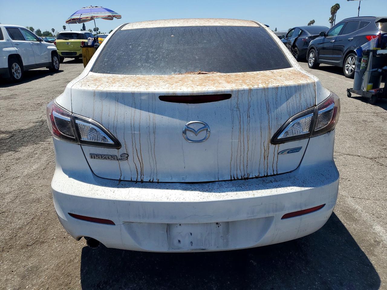 2013 Mazda 3 I Белый vin: JM1BL1WP3D1776388