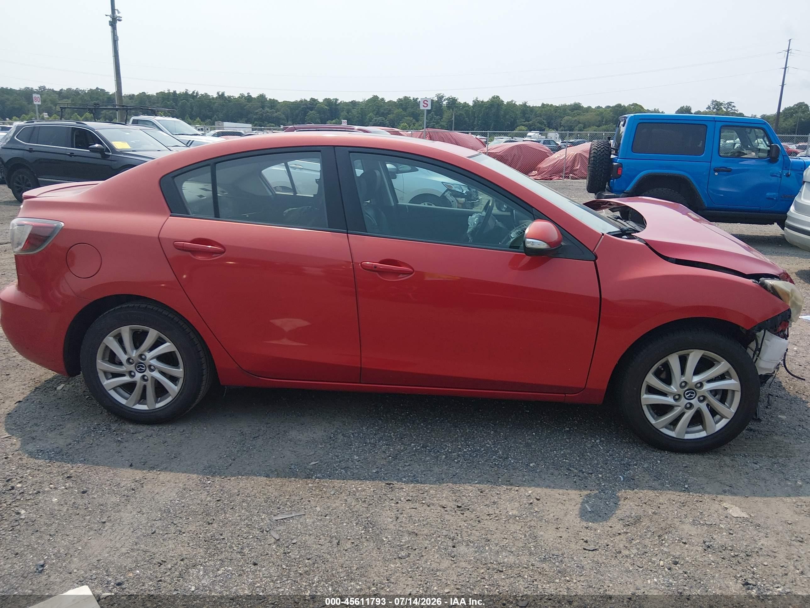 2013 Mazda Mazda3 I Grand Touring Красный vin: JM1BL1WP5D1740041