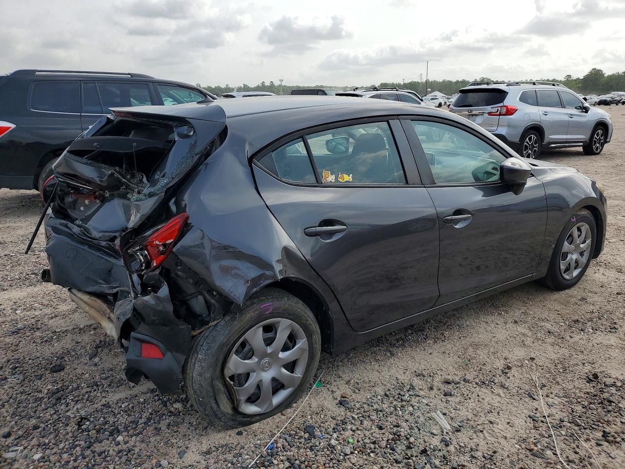 2016 Mazda 3 Sport Gray vin: JM1BM1J75G1336598