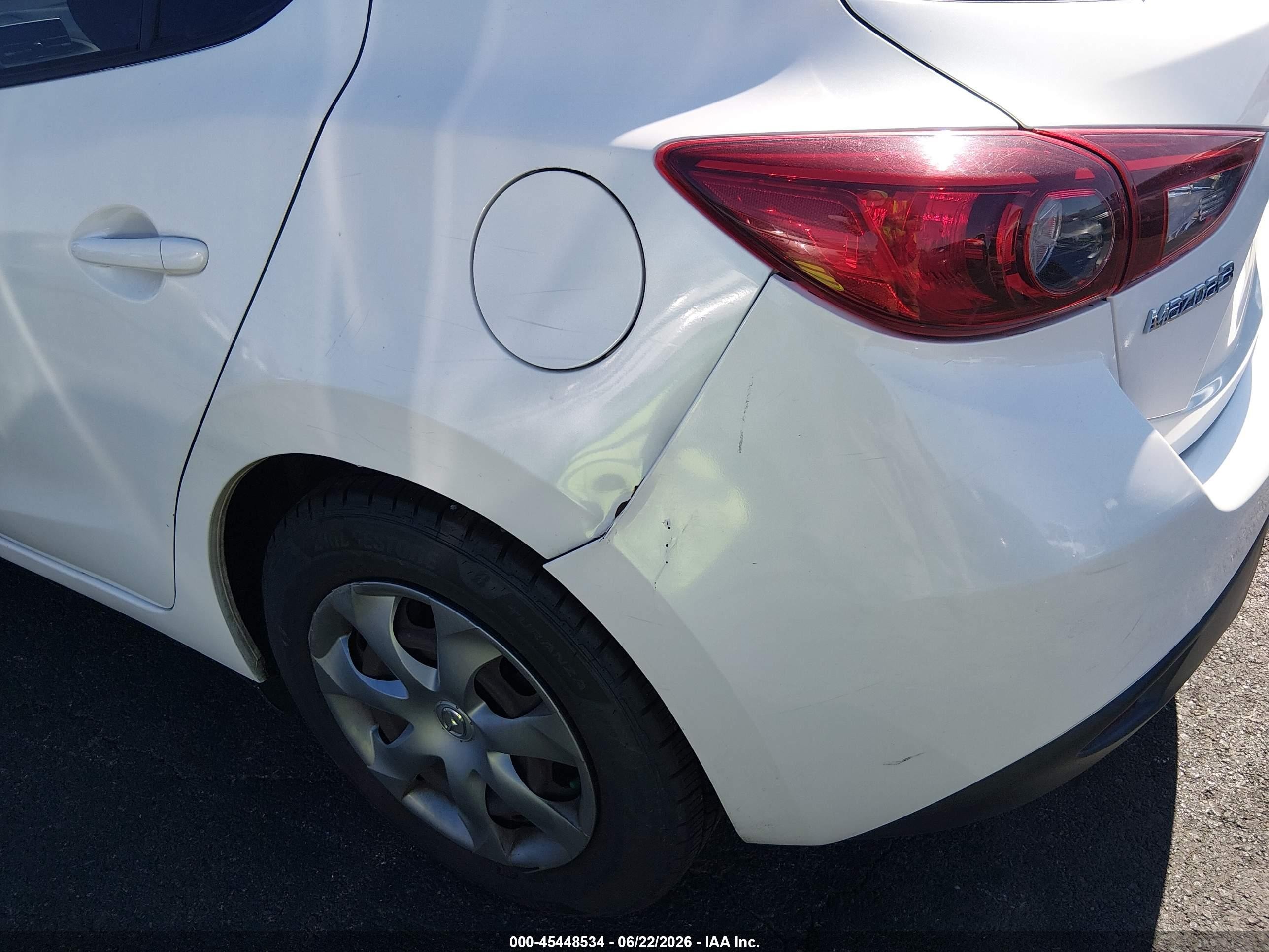 2014 Mazda Mazda3 I Sport Белый vin: JM1BM1K70E1186444