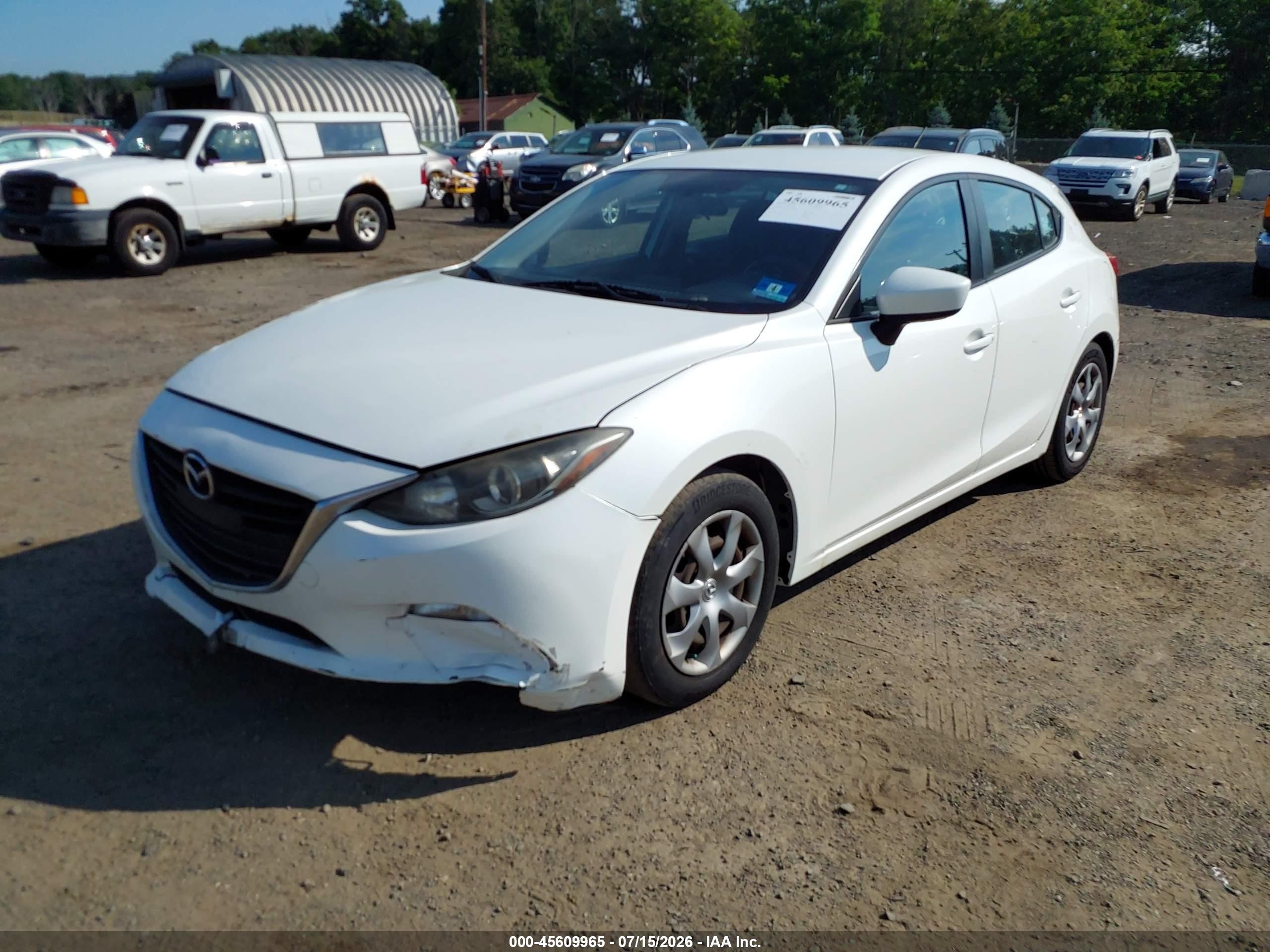 2014 Mazda Mazda3 I Sport White vin: JM1BM1K70E1205865