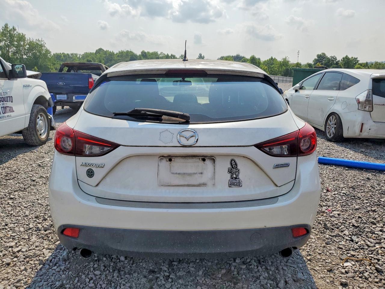 2014 Mazda 3 Sport White vin: JM1BM1K71E1144896