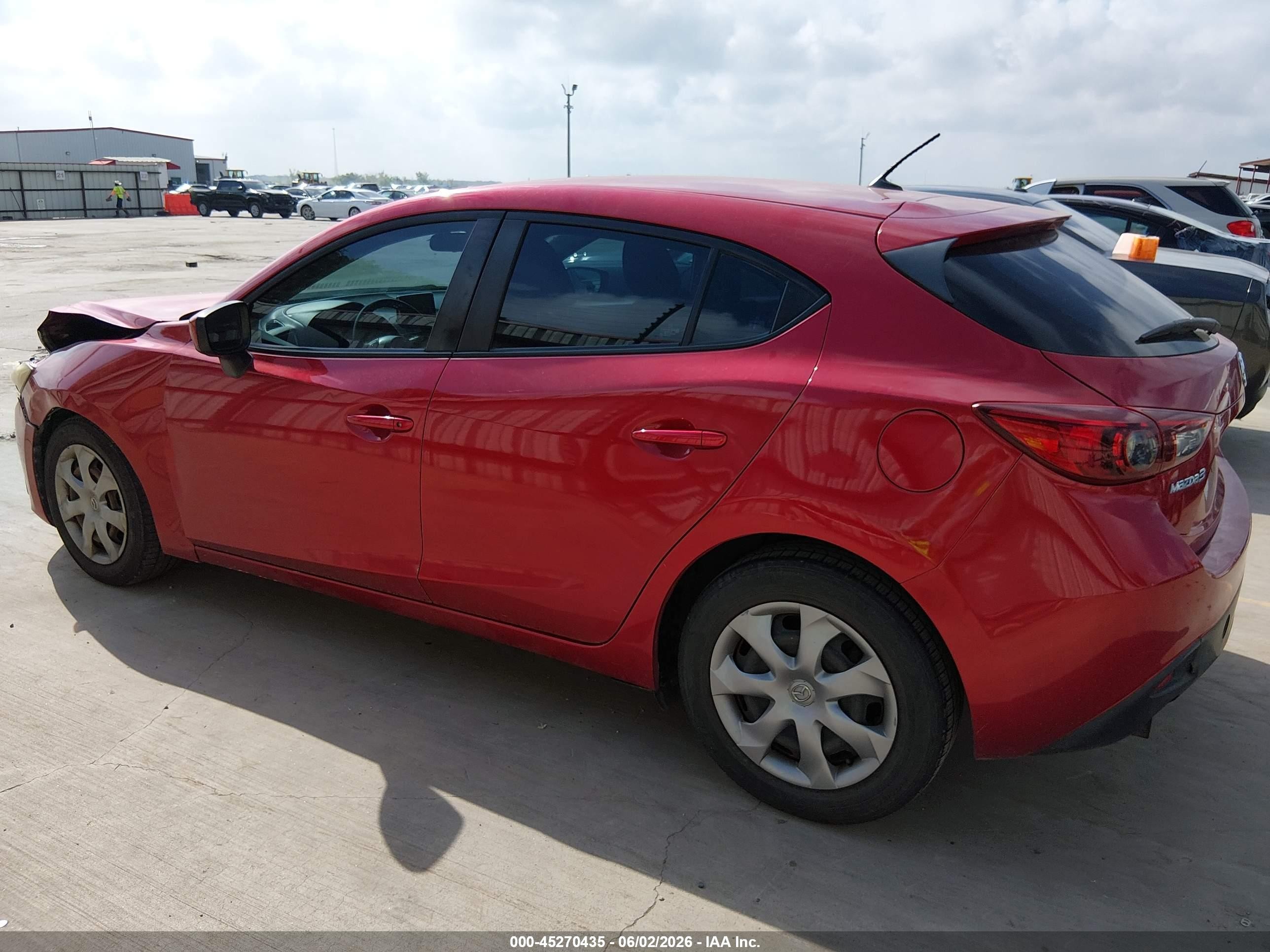 2015 Mazda Mazda3 I Sport Красный vin: JM1BM1K72F1258794