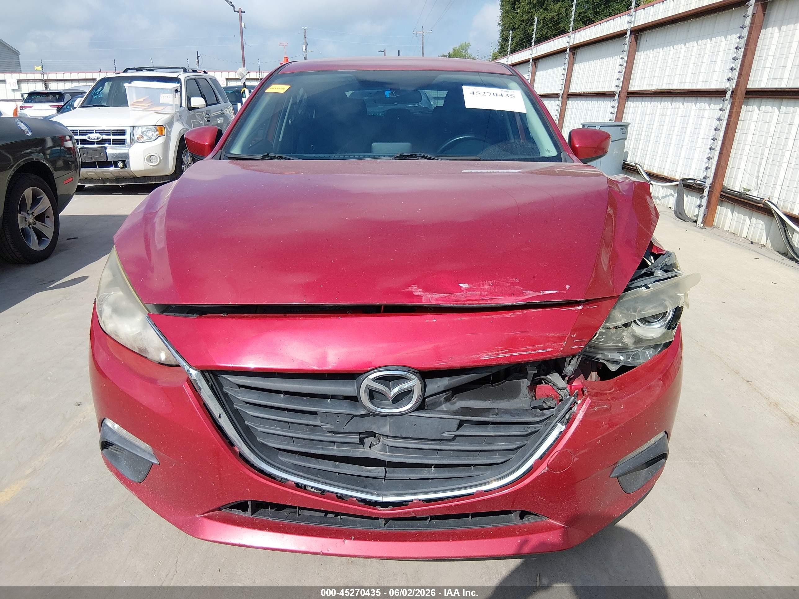 2015 Mazda Mazda3 I Sport Красный vin: JM1BM1K72F1258794
