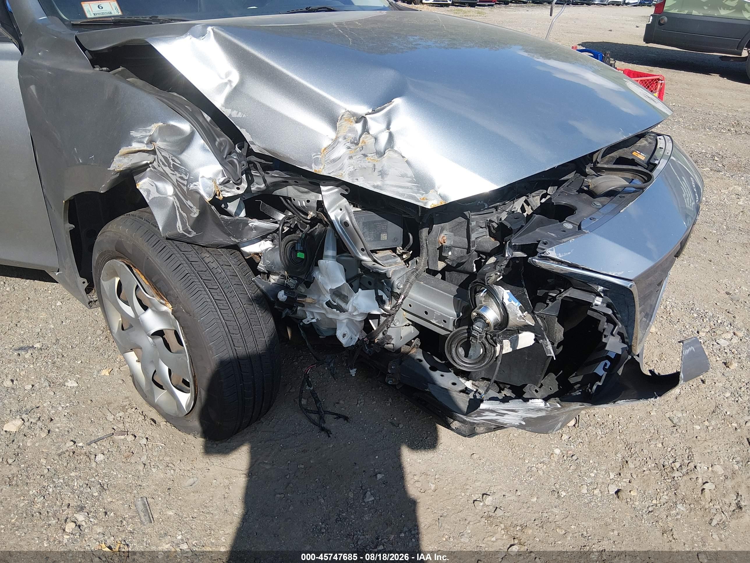 2015 Mazda Mazda3 I Sport Серебряный vin: JM1BM1K72F1271285