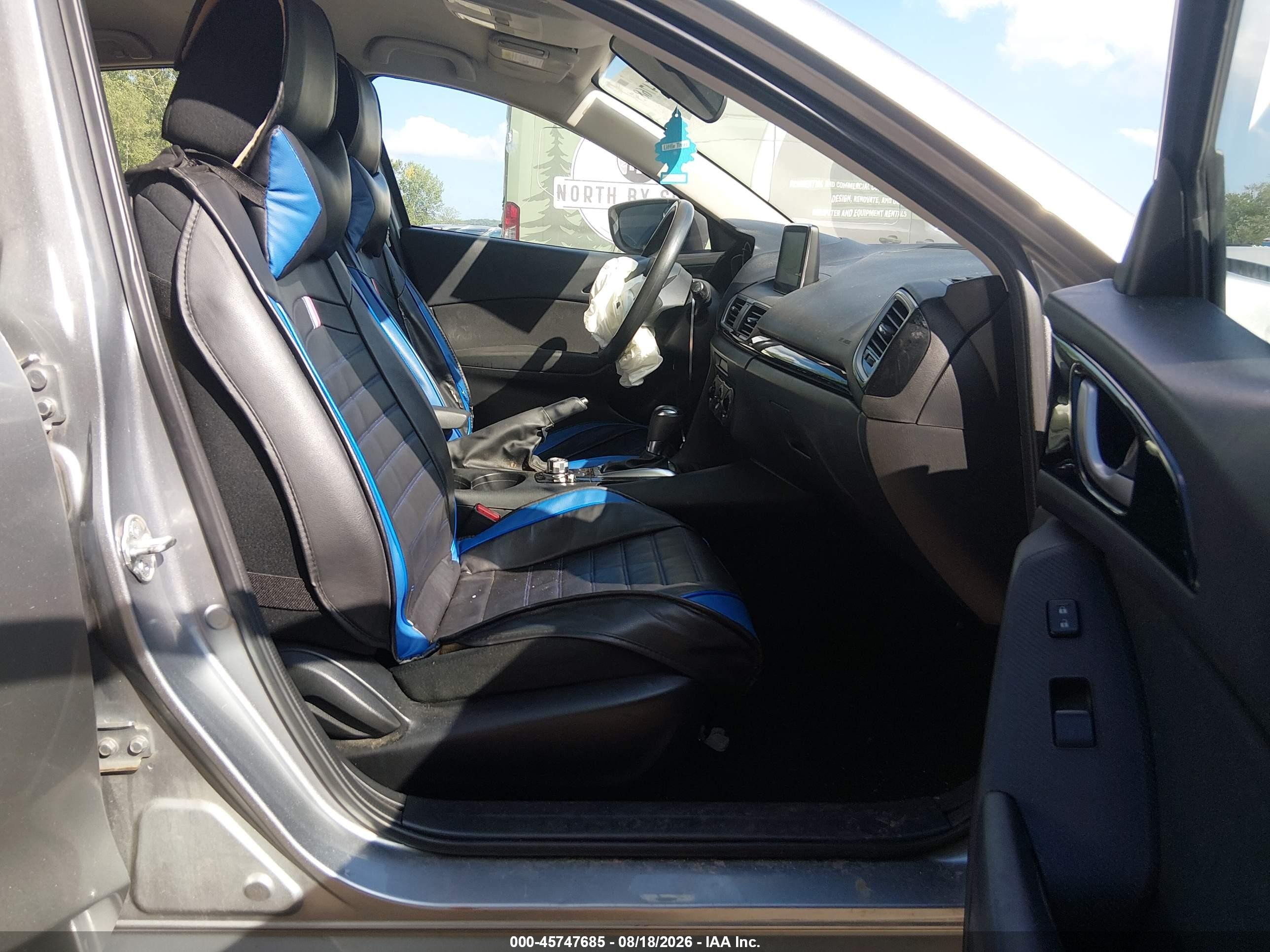 2015 Mazda Mazda3 I Sport Серебряный vin: JM1BM1K72F1271285