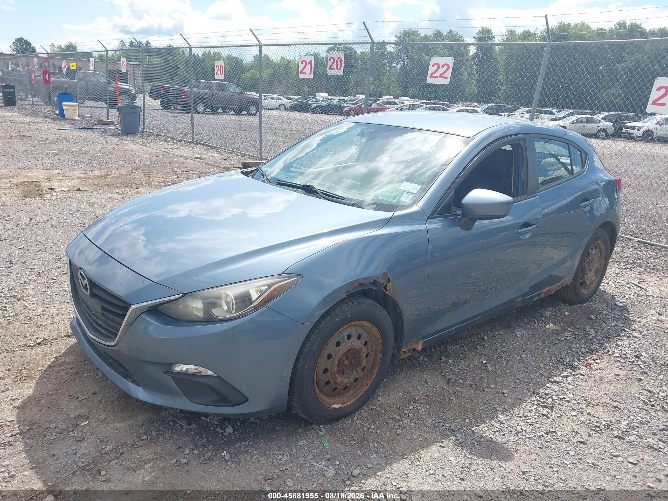2014 Mazda Mazda3 I Sport Синий vin: JM1BM1K73E1171002