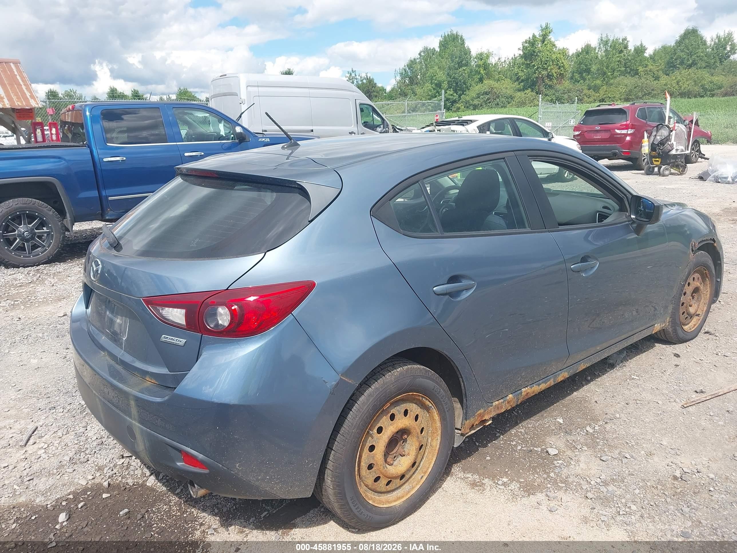 2014 Mazda Mazda3 I Sport Синий vin: JM1BM1K73E1171002