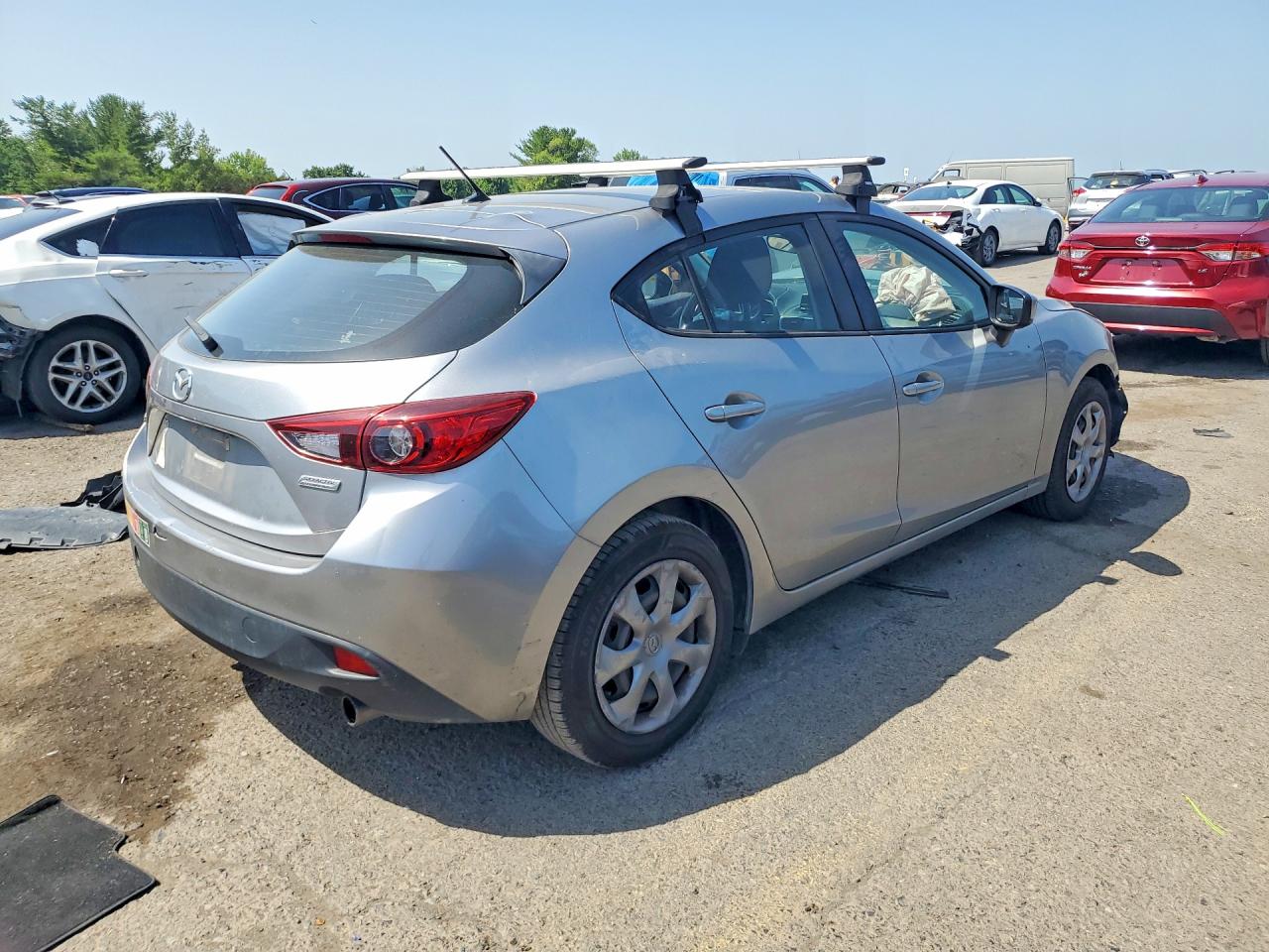 2014 Mazda 3 Sport Silver vin: JM1BM1K73E1200093