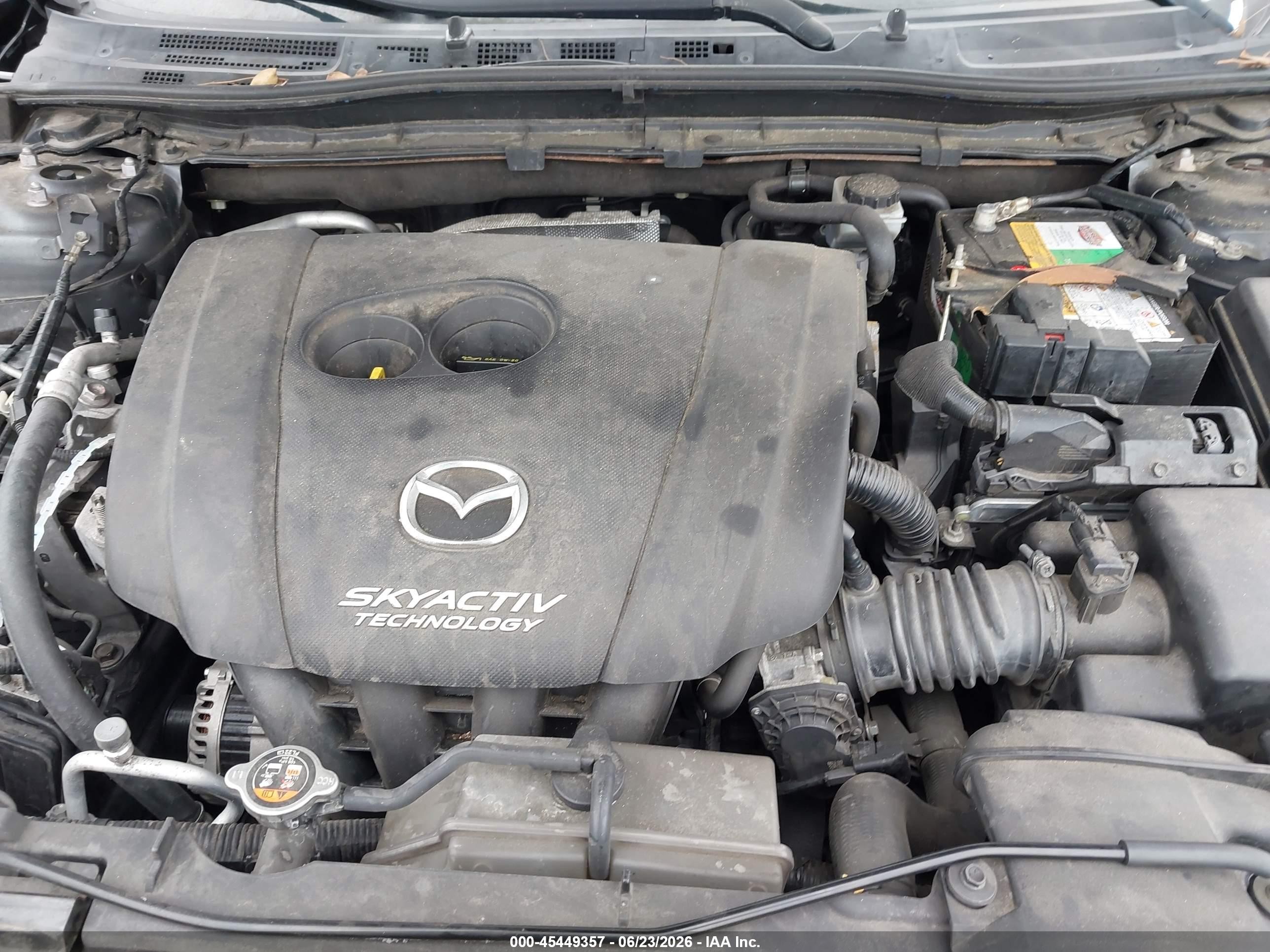 2015 Mazda Mazda3 I Sport Gray vin: JM1BM1K77F1257947