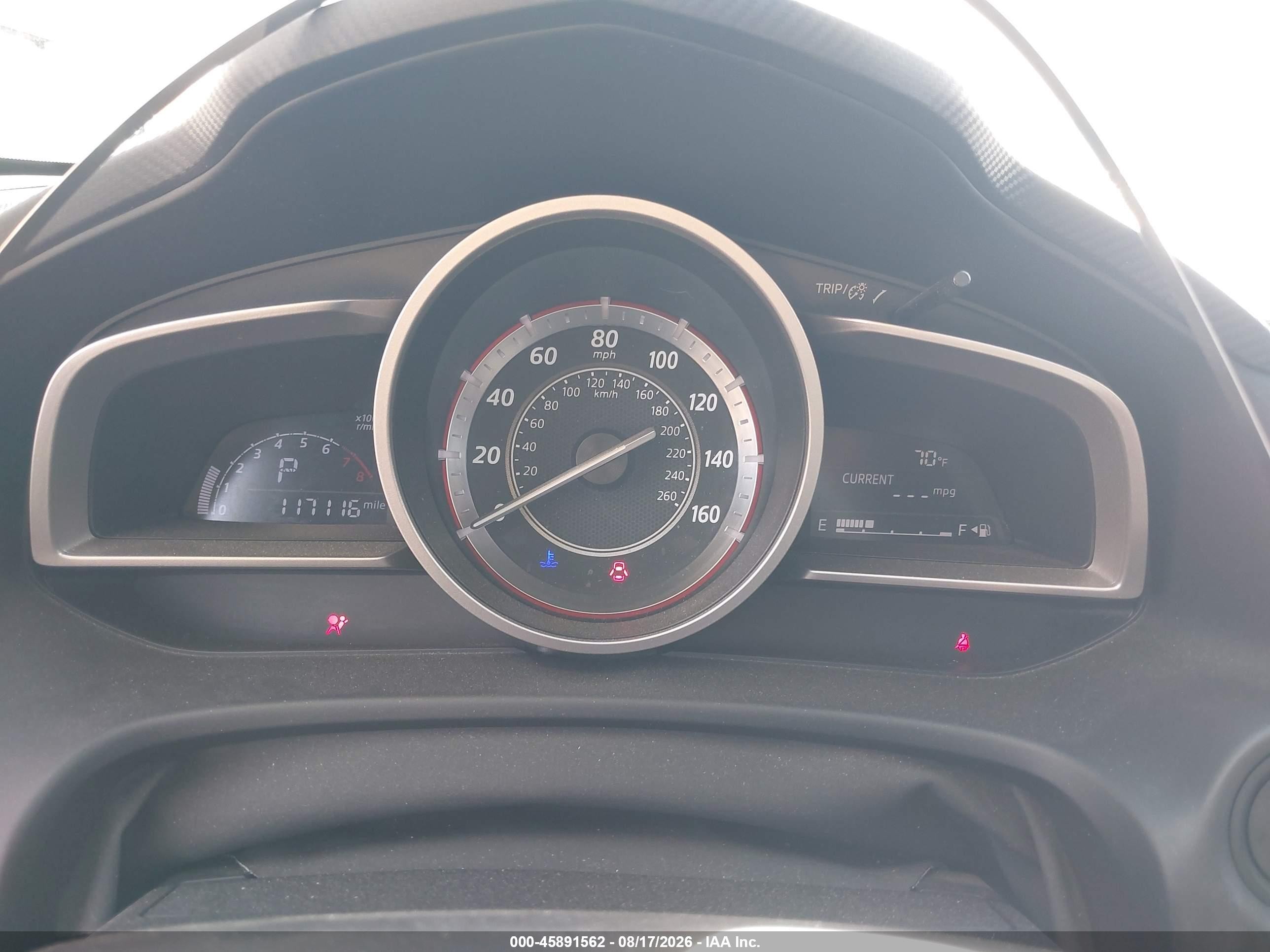 2015 Mazda Mazda3 I Sport Черный vin: JM1BM1K77F1258631