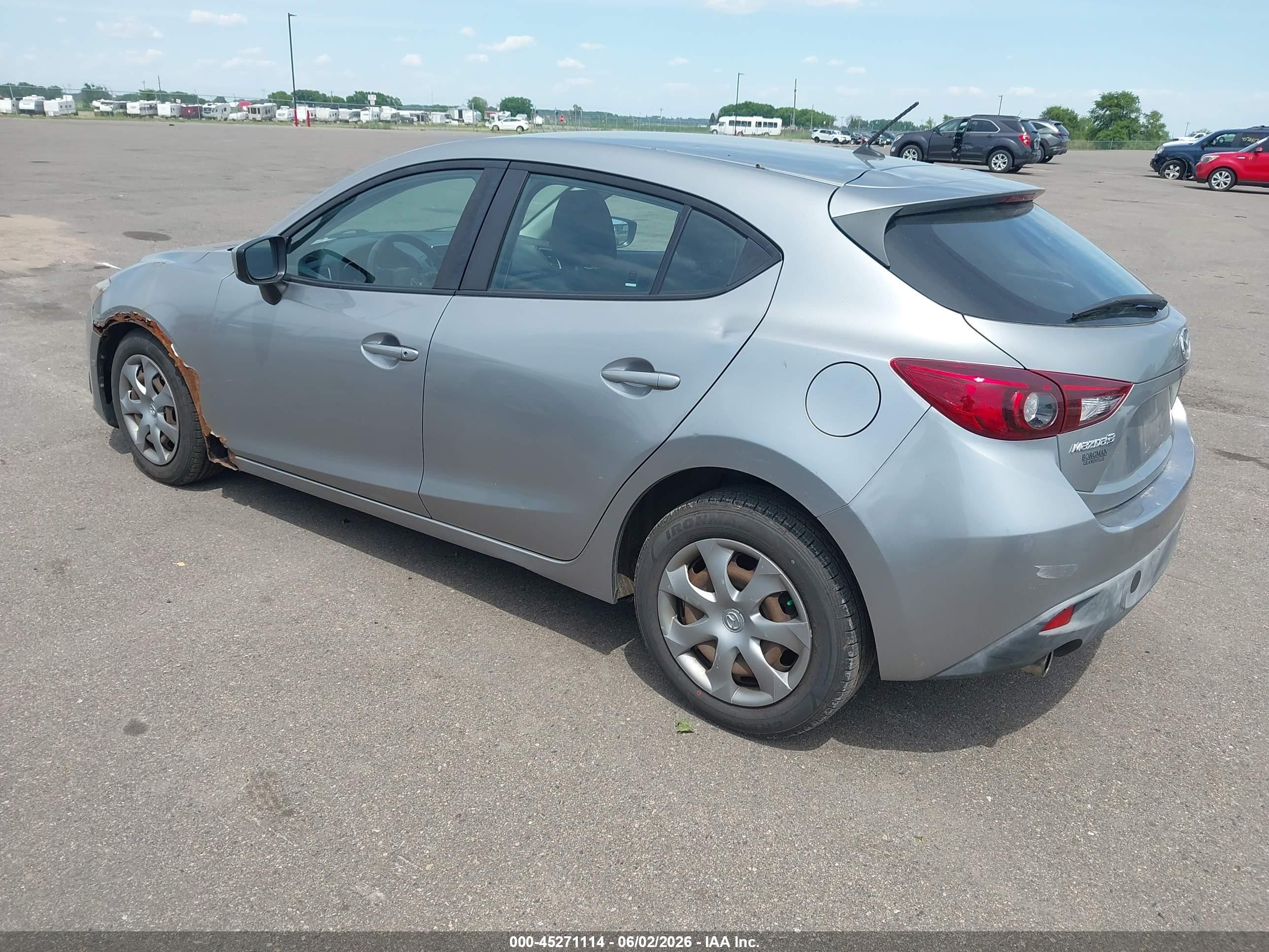 2014 Mazda Mazda3 I Sport Silver vin: JM1BM1K79E1200650