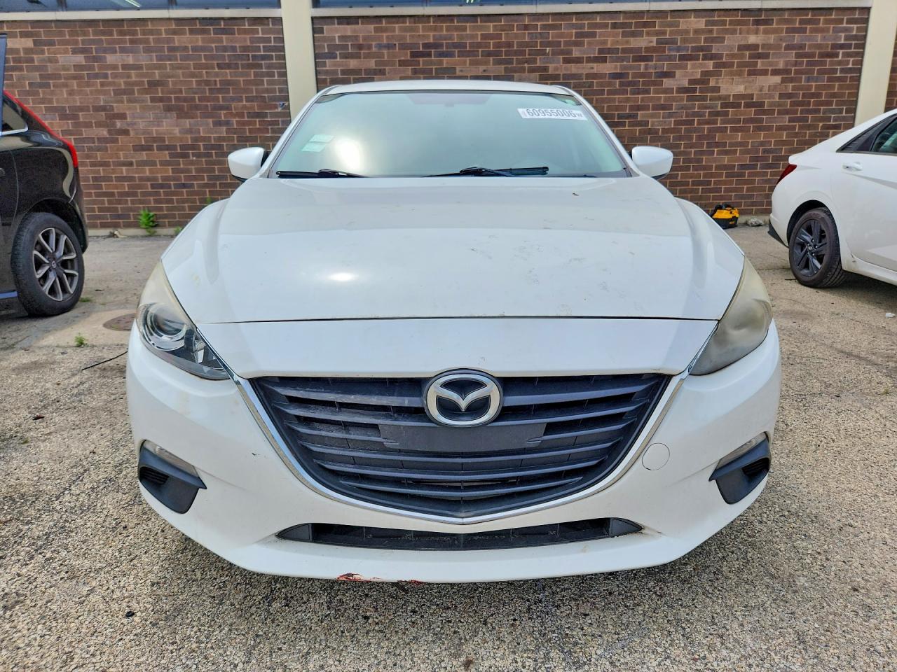 2014 Mazda 3 Sport White vin: JM1BM1K7XE1107202