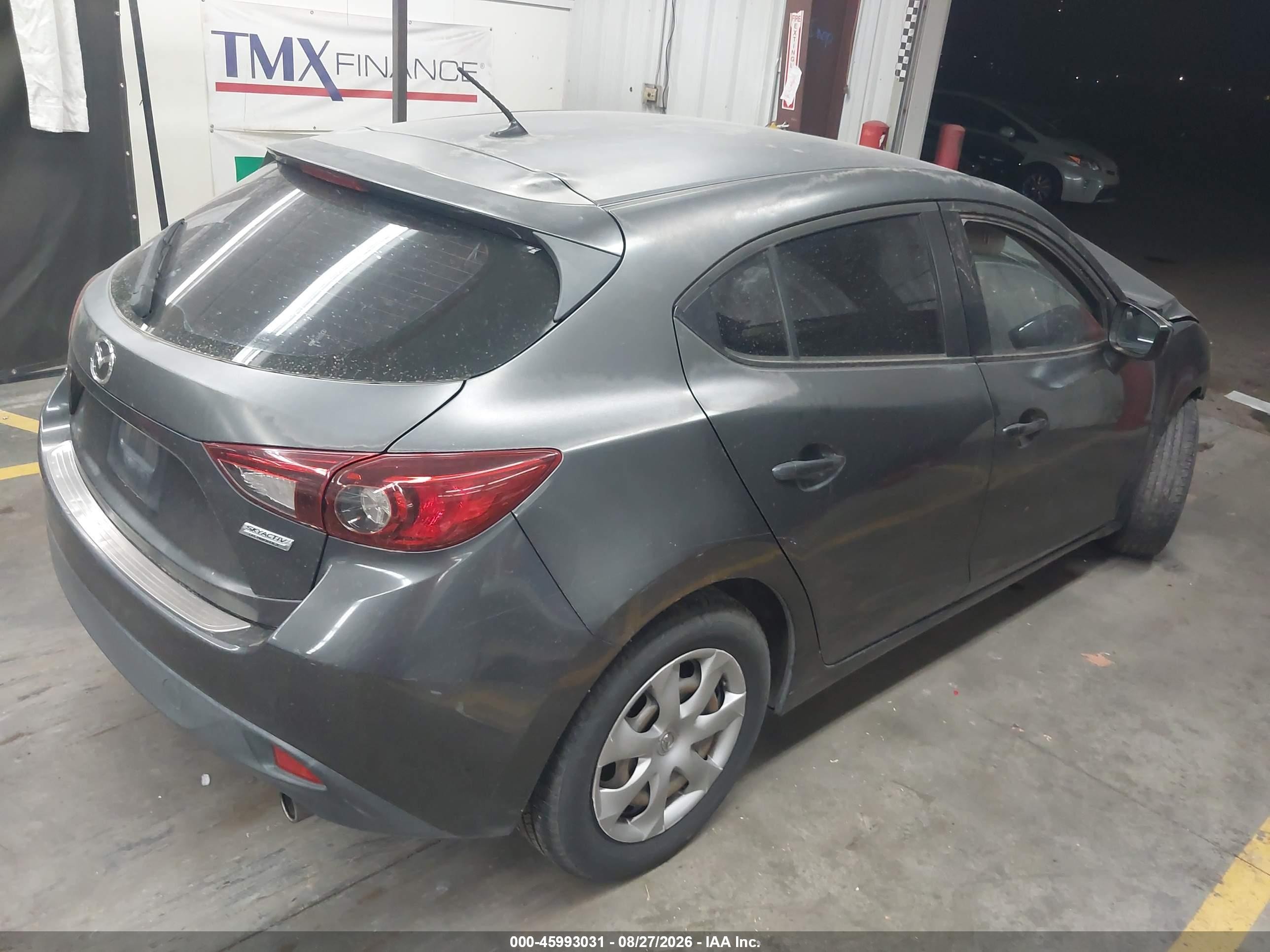 2014 Mazda Mazda3 I Sport Gray vin: JM1BM1K7XE1208739