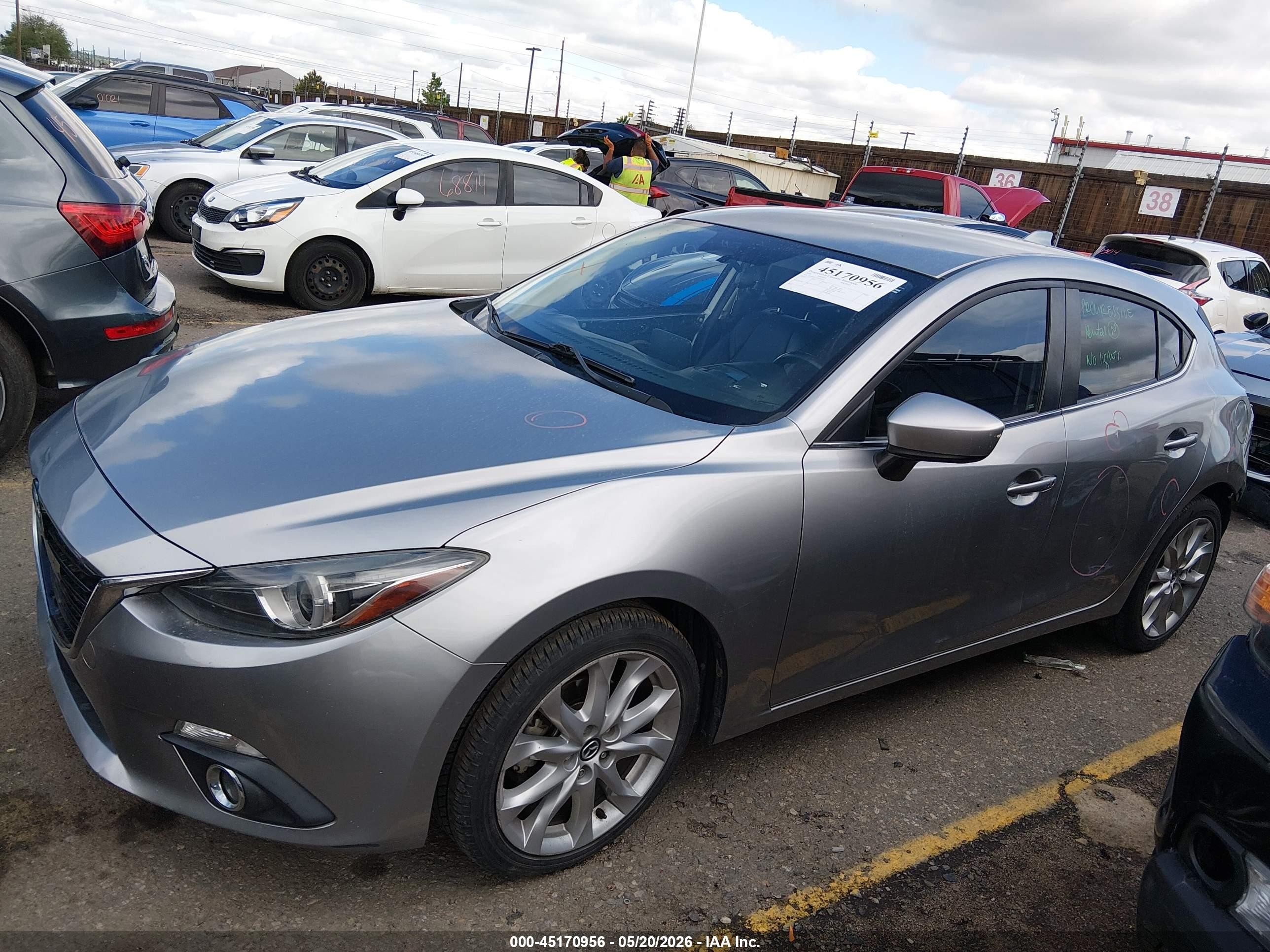 2014 Mazda Mazda3 S Touring Серый vin: JM1BM1L31E1203425