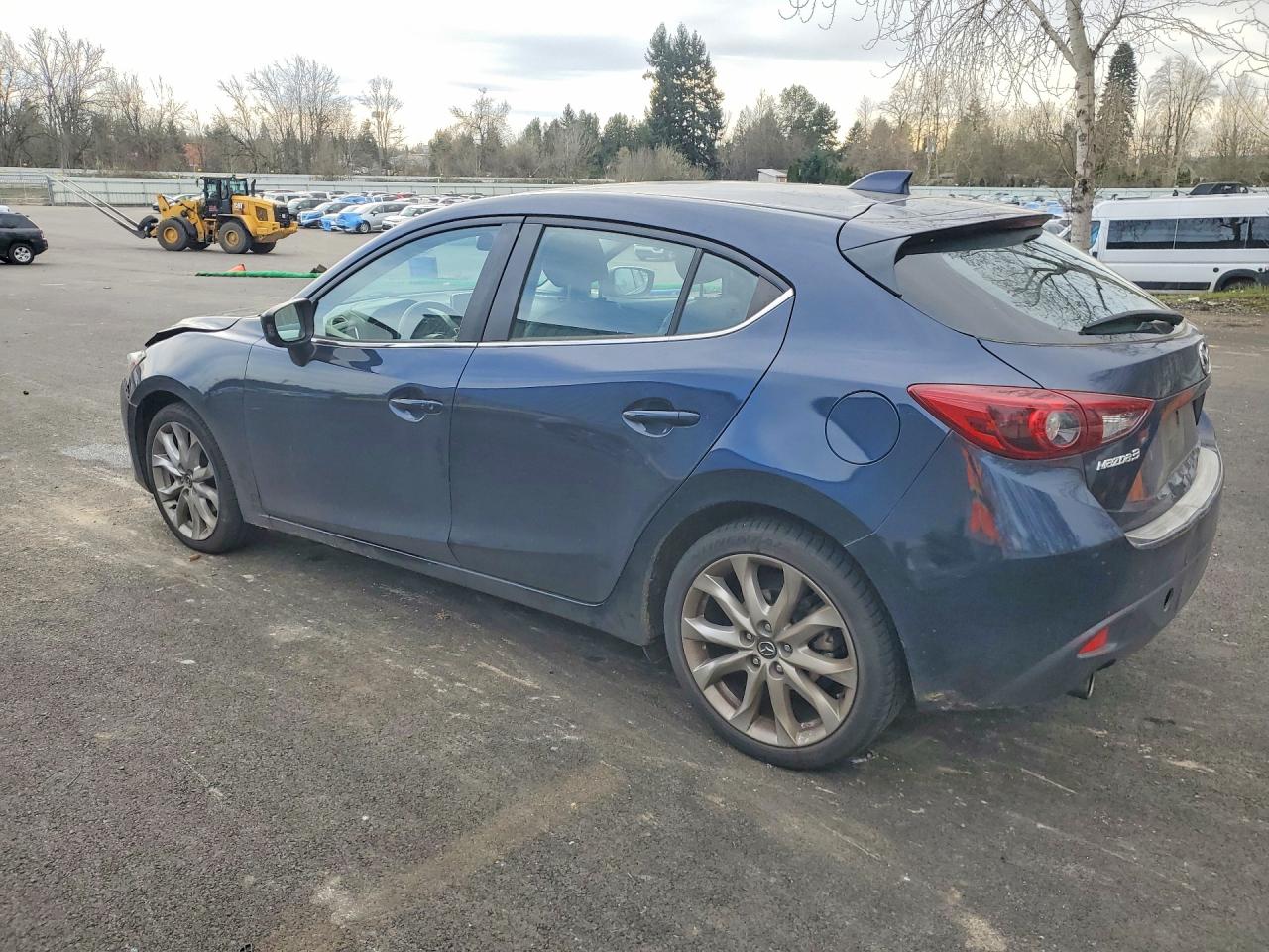 2014 Mazda 3 Touring Blue vin: JM1BM1L32E1165882
