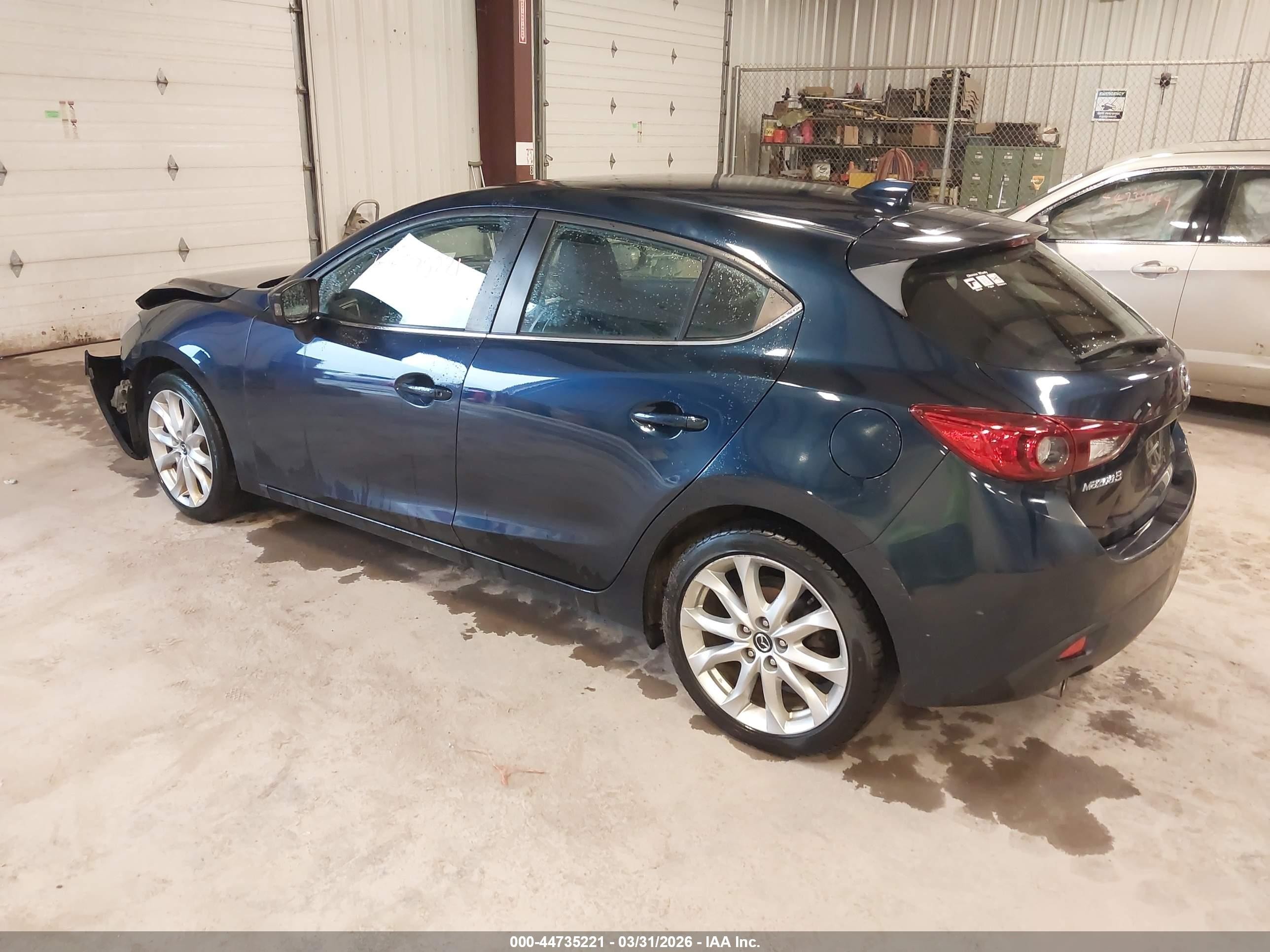 2015 Mazda Mazda3 S Touring Blue vin: JM1BM1L32F1237455